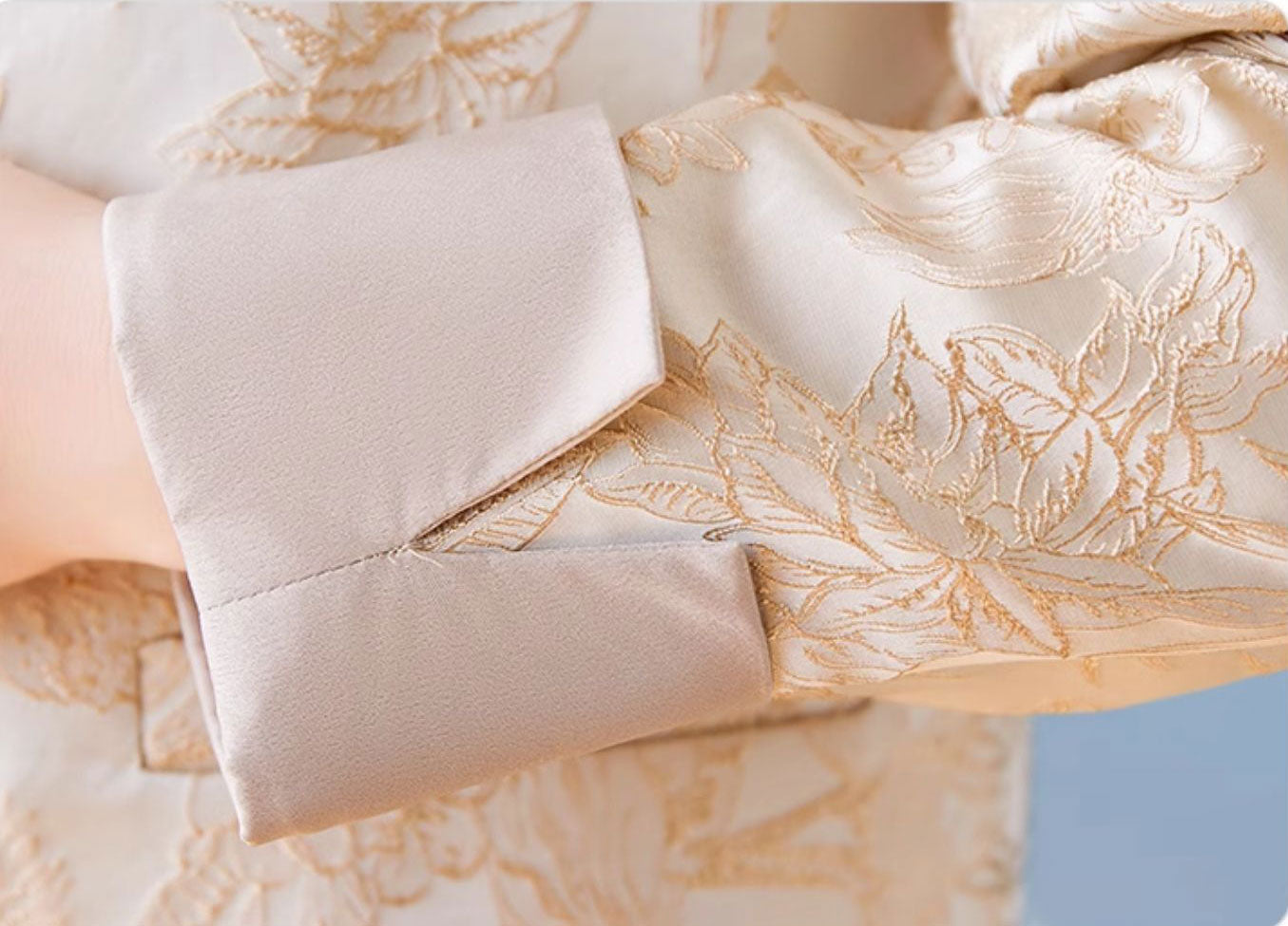 Elegant Champagne Jacquard Cheongsam Jacket Blouse for Women | Vintage Chinese Style Embroidered Top | Perfect for Weddings, Parties & Special Occasions
