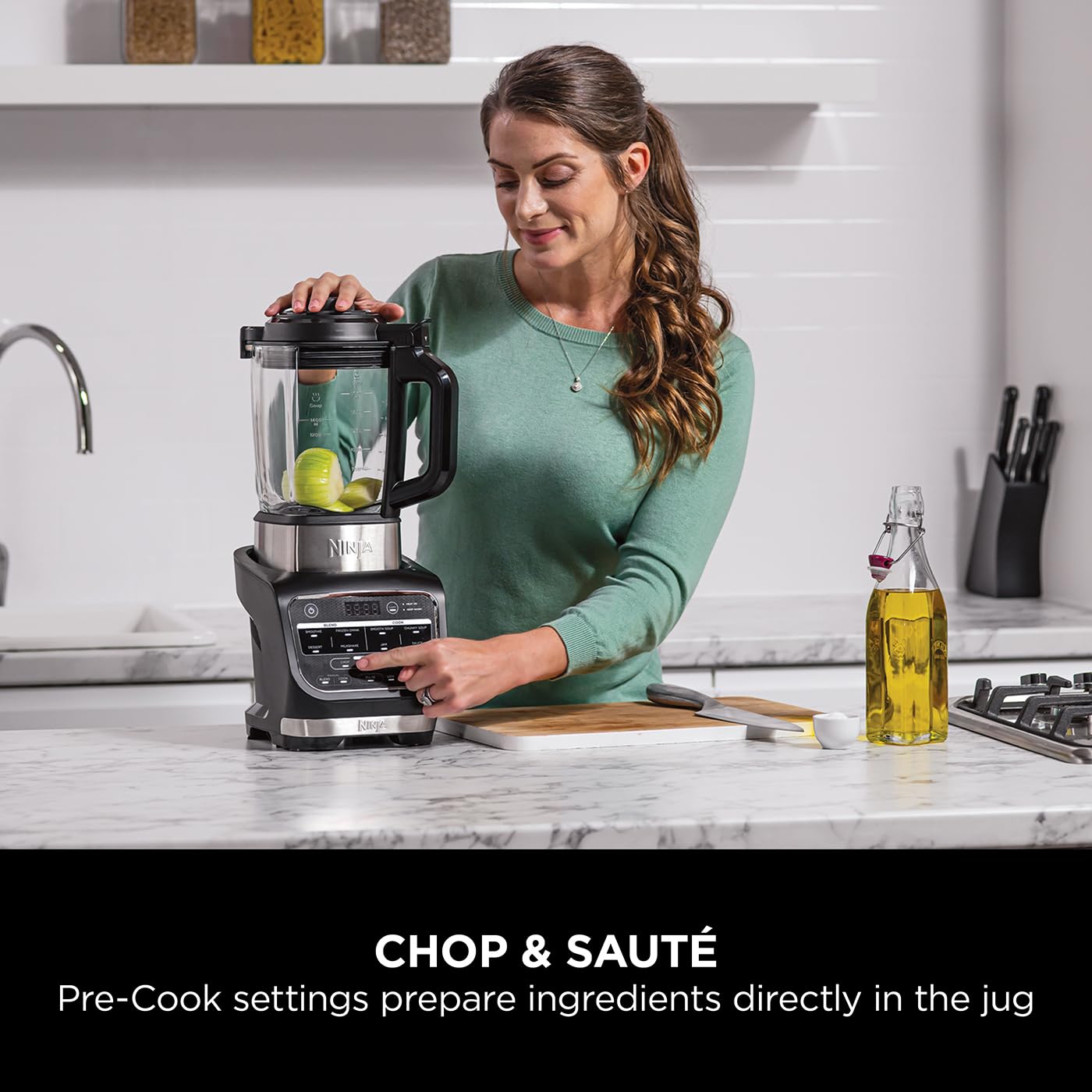 Ninja Foodi Blender & Soup Maker with 10 Auto-iQ Programs, 1.7L Glass Jug, 1000W Power - Hot & Cold Blender for Smoothies, Soups, Nut Milks - Built-In Heating Element, Tamper & Cleaning Brush - Perfect for Kitchens, Smoothie Bars & Healthy Meal Prep (Black HB150UK)