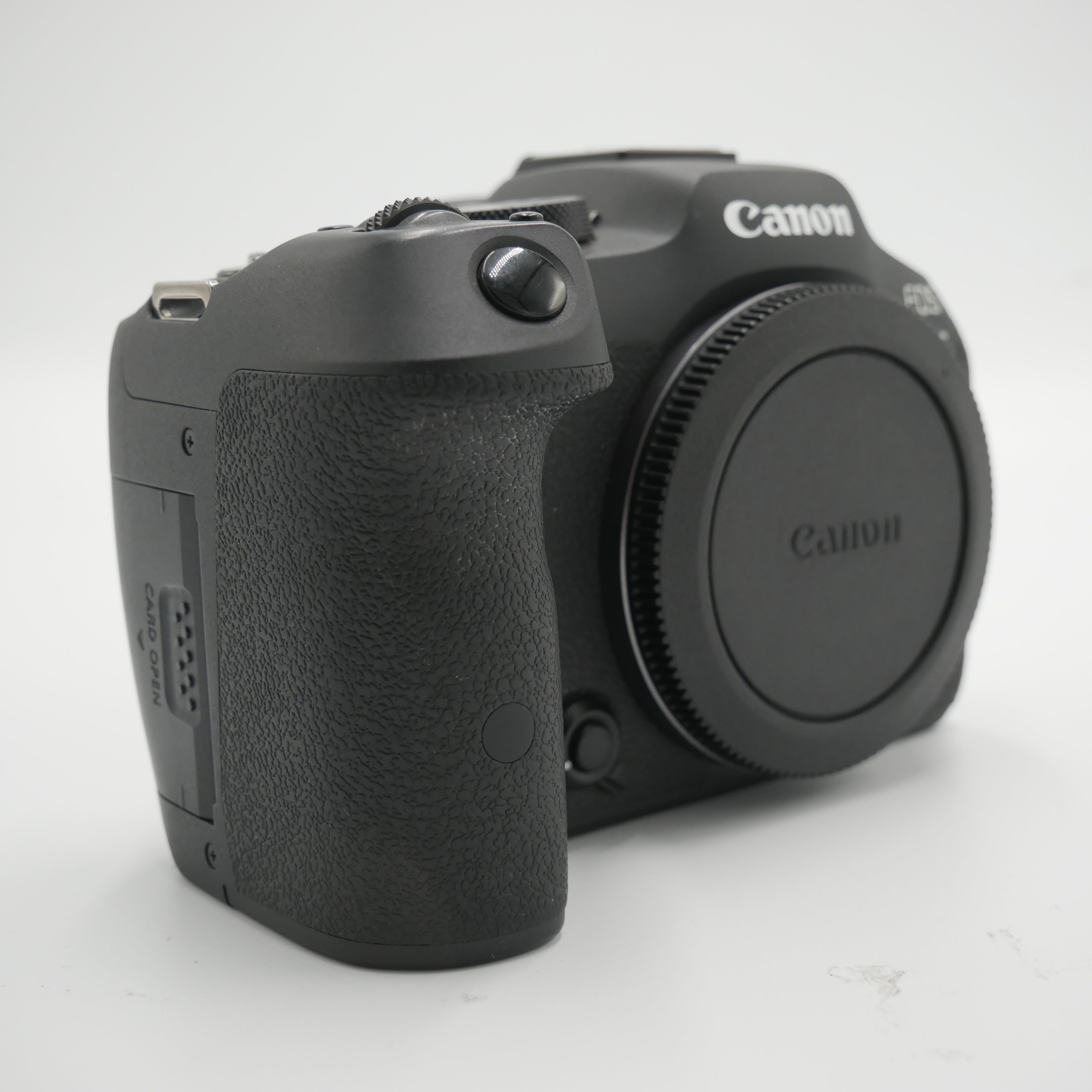 Used Canon EOS R7 Mirrorless Camera with 32.5MP Sensor & 4K Video - Perfect for Travel Photography & Vlogging