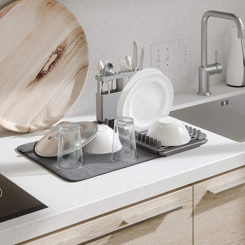 Umbra Udry Over Sink Dish Rack with Microfiber Drying Mat - Space Saving Kitchen Organizer for Small Spaces, Dish Drainer & Drying Rack for Countertop - Perfect for Apartments, RVs & Compact Kitchens (Grey)