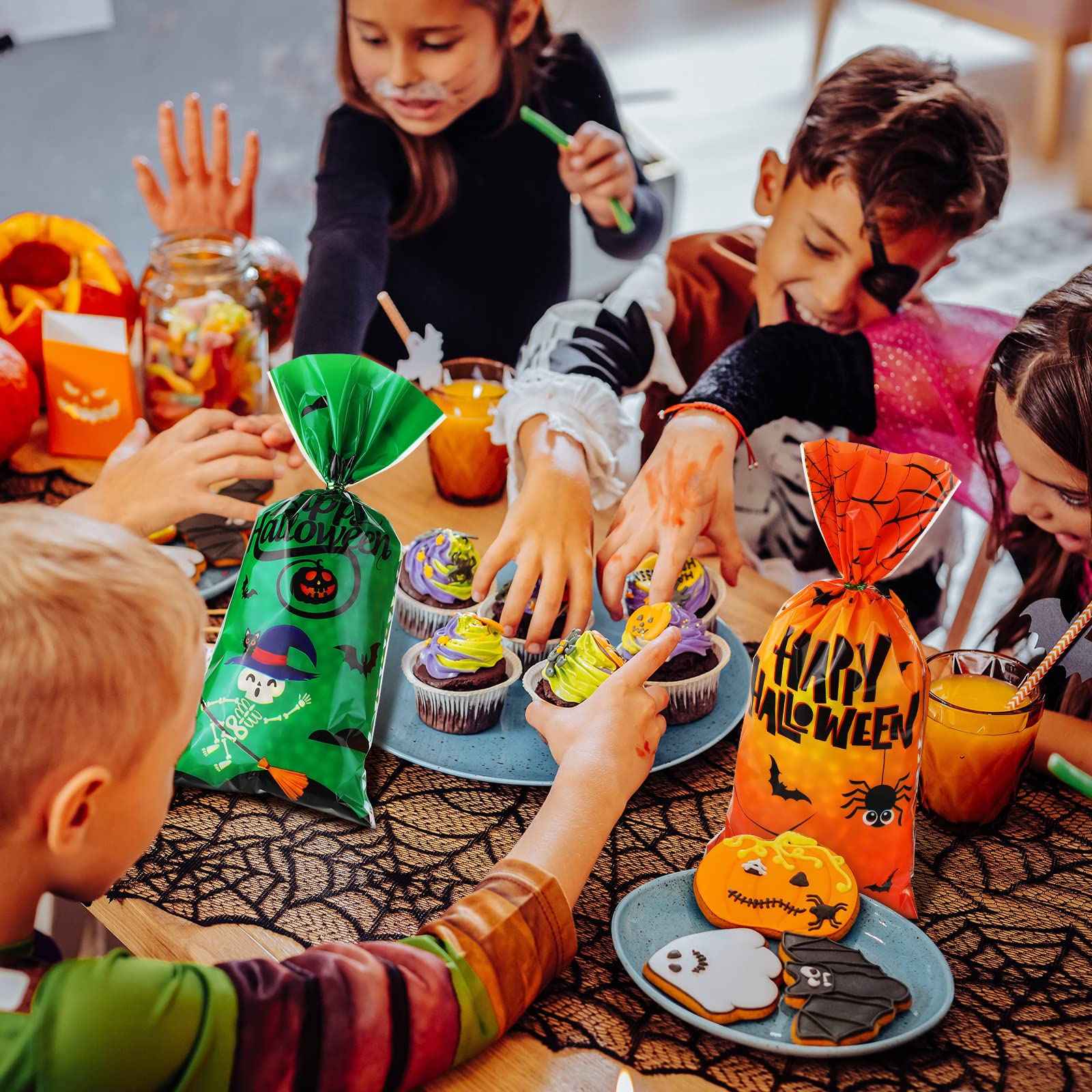 100 Pcs Halloween Cellophane Bags - Creepy Carnival Party Favors, Plastic Treat Bags with Ties for Candy & Goodies - Spooky Halloween Circus Decorations & Gift Supplies (Classic Style) - Perfect for Trick-or-Treating, Classroom Treats & Halloween Party Favors
