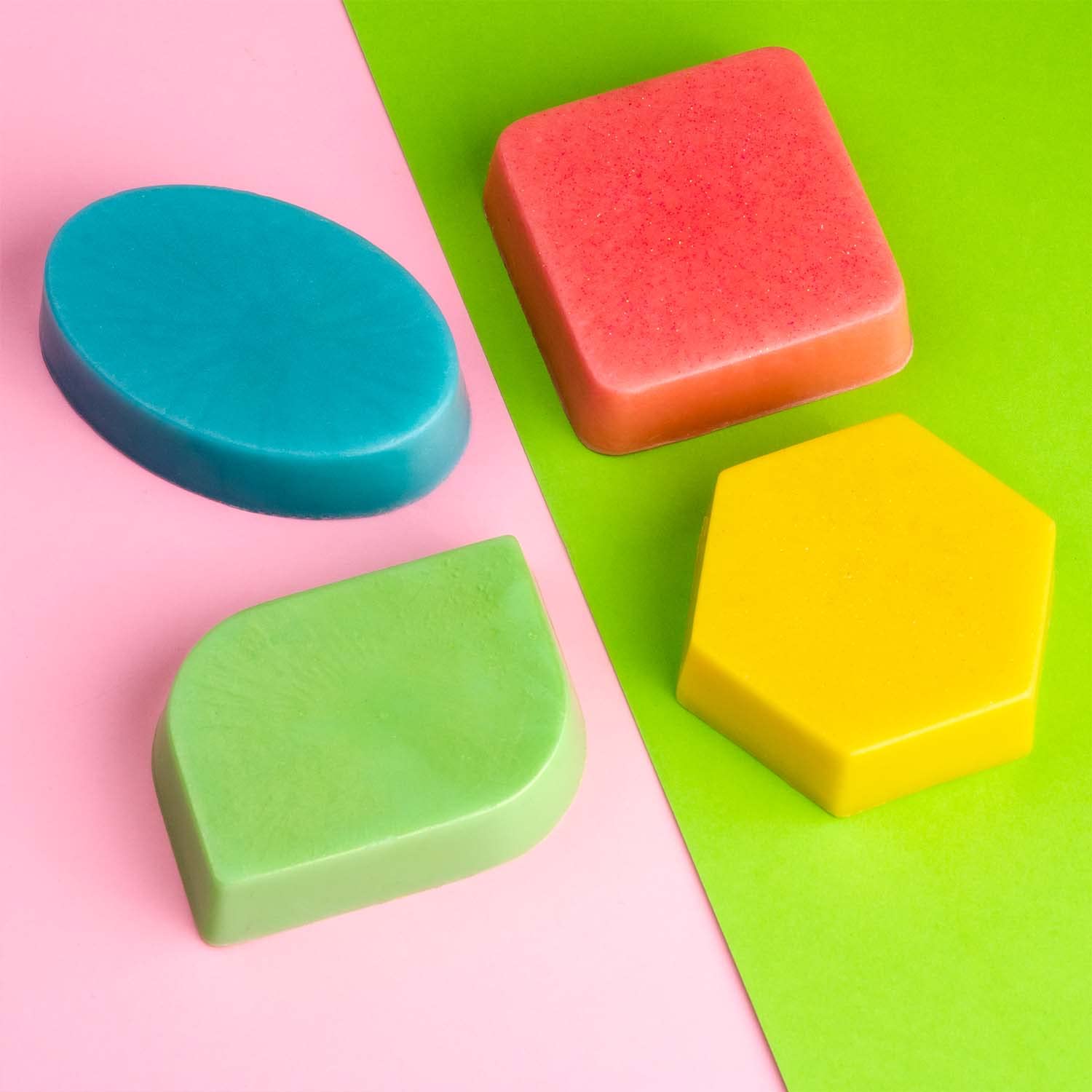 ALEXES Soap Molds Set - 4 Plastic Soap Making Molds (Square, Round, Hexagon) for Melt & Pour DIY Soap Crafting - Perfect for Handmade Gifts, Home Spa & Bath Decor