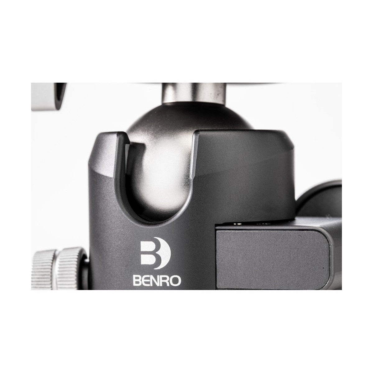 Benro GX35 Low Profile Ball Head - Compact & Lightweight Tripod Head for DSLR & Mirrorless Cameras - Perfect for Travel, Landscape & Wildlife Photography