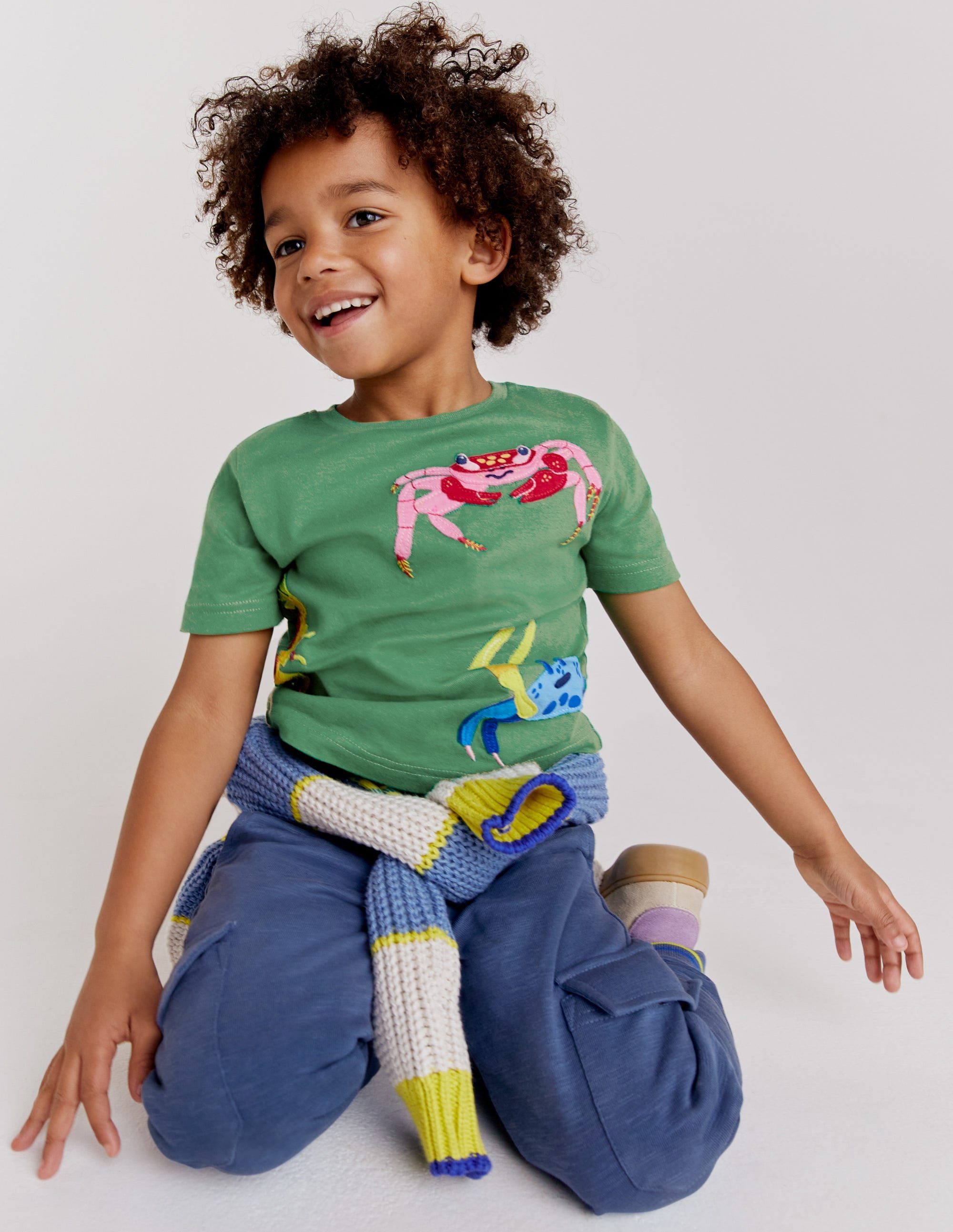 Appliqué Textured T-Shirt in Safari Green with Crab Design - Perfect for Beach Vacations & Summer Outings