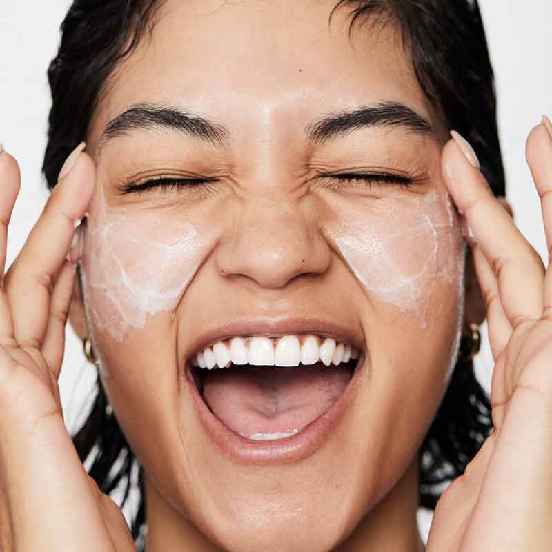 e.l.f. Skin Pure Skin Moisturizer - Hydrating Face Cream for Dry & Sensitive Skin | Vegan & Cruelty-Free | Daily Moisturizer for Women & Men | Perfect for Morning & Night Skincare Routine