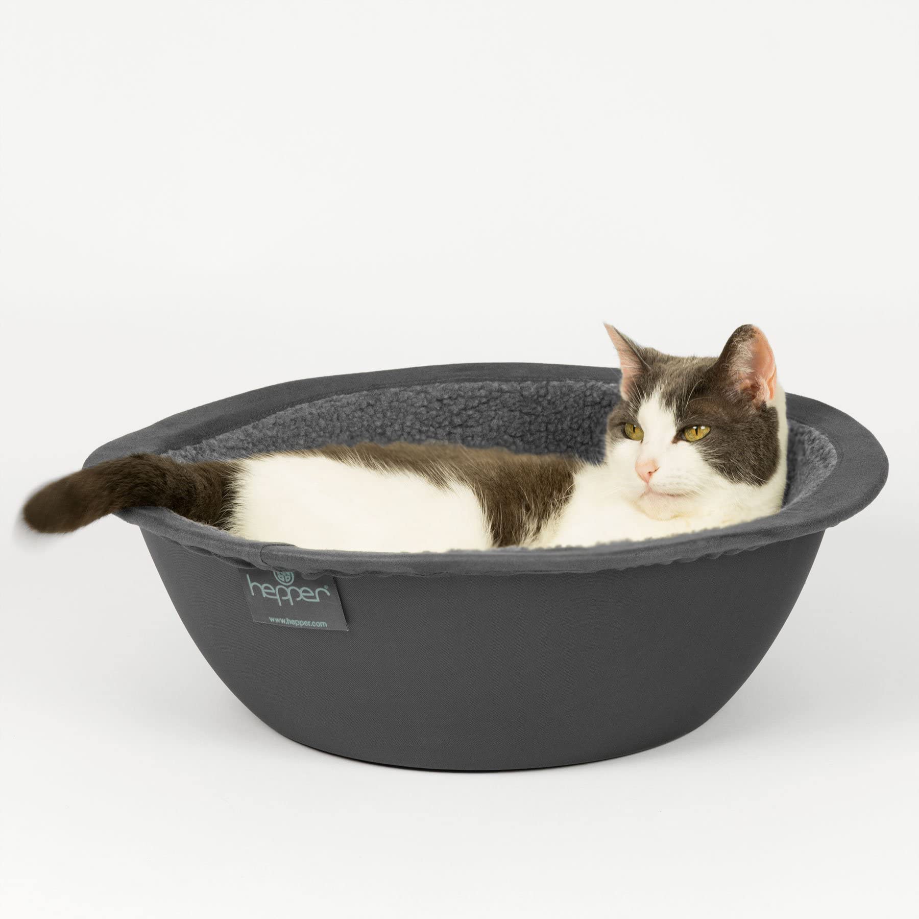 Hepper Washable Cat Bed with Removable Fleece Liner - Cozy Round Donut Pet Bed for Indoor Cats - Calming & Warming Small Cat Nest - Perfect for Desk, Sofa or Bedroom Use