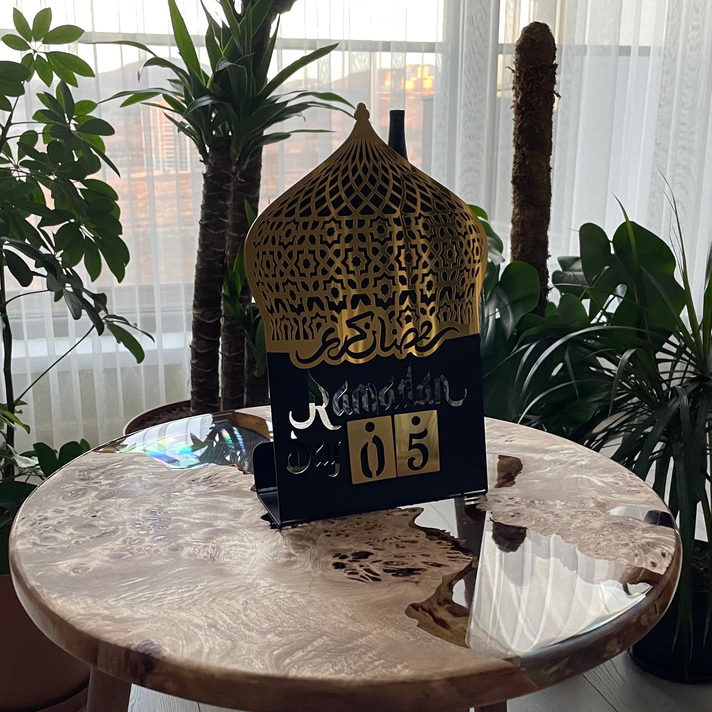 Ramadan Calendar - Metal & Acrylic Islamic Table Decor for Home & Office - Perfect Muslim Gift for Eid, Iftar & Islamic Holidays
