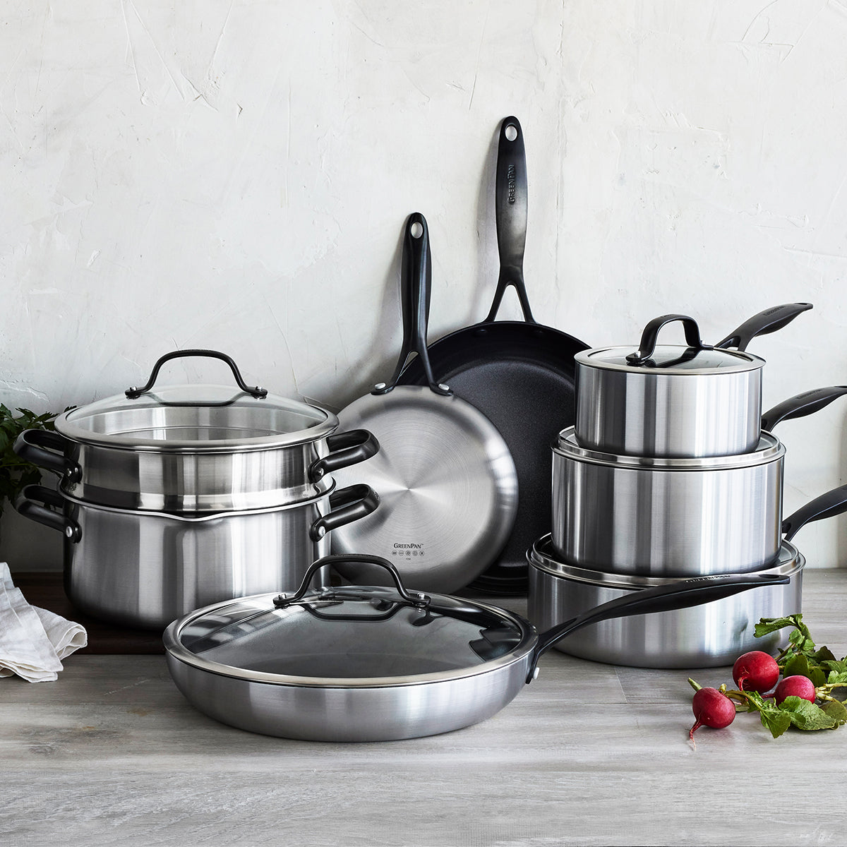 Venice Pro Noir Ceramic Nonstick 13-Piece Cookware Set - Non-Toxic, PFOA-Free Pots and Pans for Healthy Cooking | Perfect for Gas, Electric & Induction Stovetops | Ideal for Frying, Boiling & Sauteing