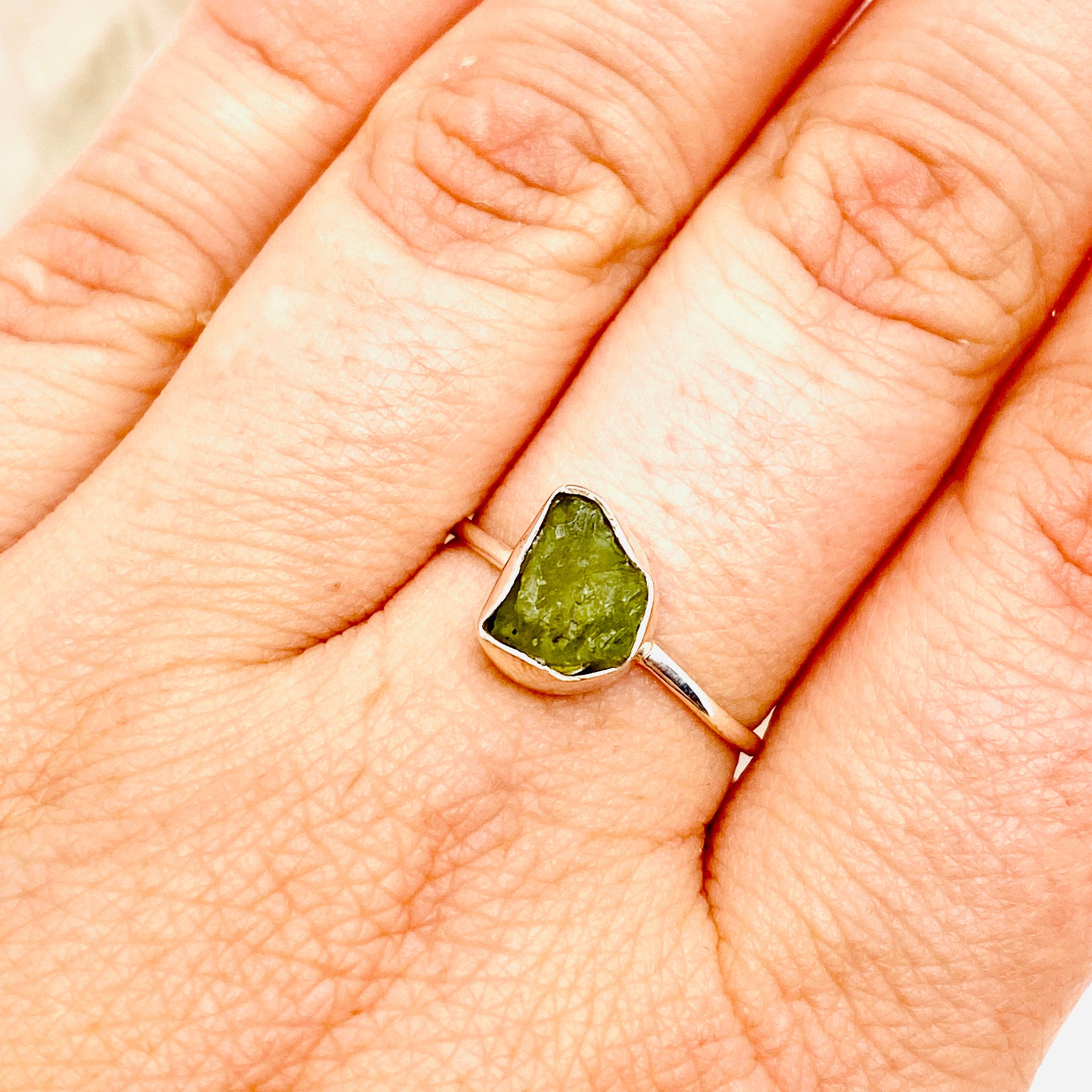 Peridot Raw Crystal Fine Band Ring R3701 PE - Natural Gemstone Jewelry for Women, Boho Chic Wedding & Everyday Wear