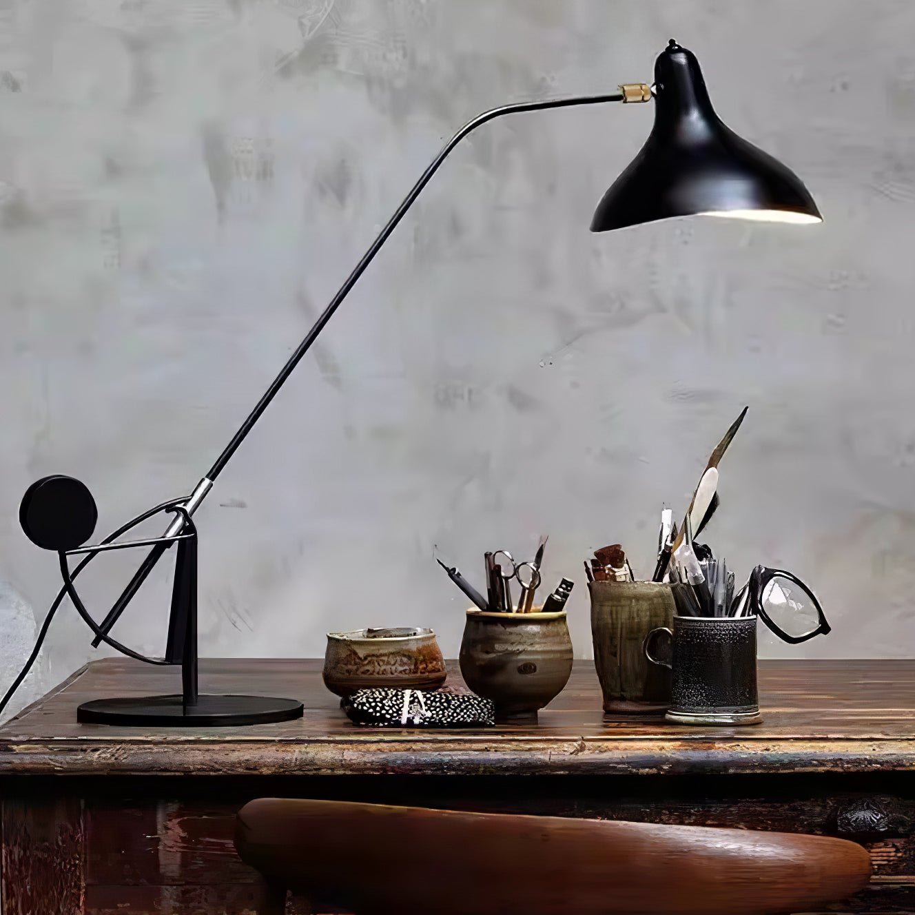 Oculus Arm Table Lamp - Adjustable LED Desk Light for Reading, Office & Bedroom - Modern Task Lighting for Home & Workspace