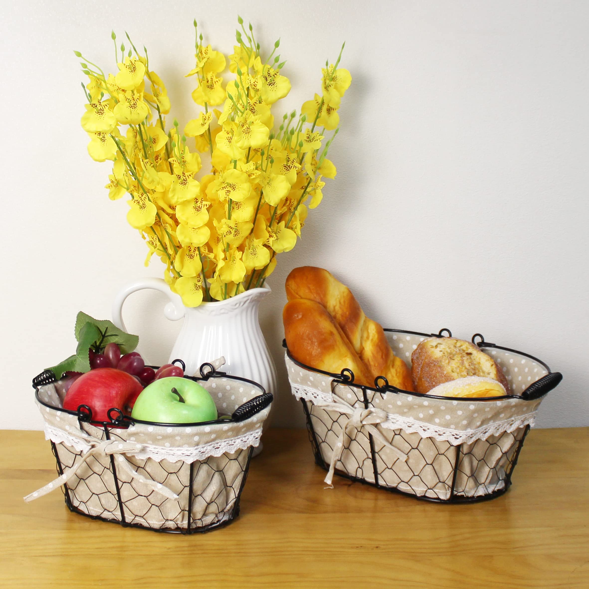 CVHOMEDECO Oval Chicken Wire Fruit Basket & Rustic Bread Basket with Sturdy Handle & Fabric Liner - Matt Black (Set of 2) - Perfect for Farmhouse Kitchen Decor, Picnics & Rustic Dining