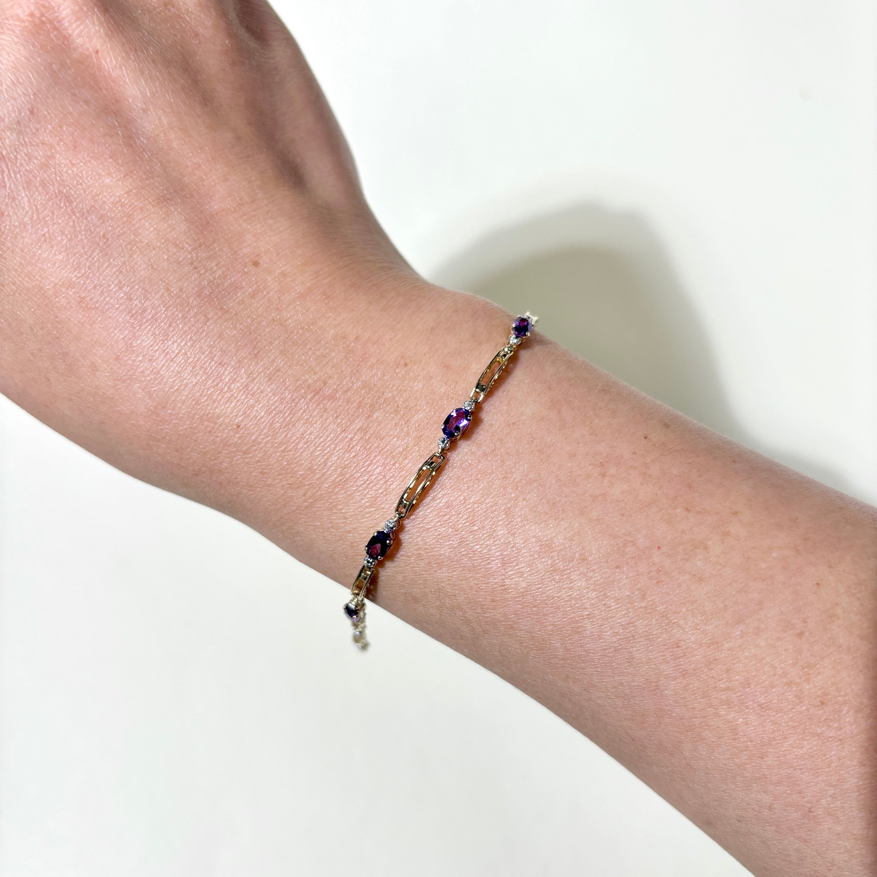 10K Yellow Gold Amethyst Bracelet for Women | 0.90ctw Genuine Amethyst Gemstone | 6.75 Inch Adjustable | Elegant Jewelry Gift for Birthday, Anniversary & Special Occasions
