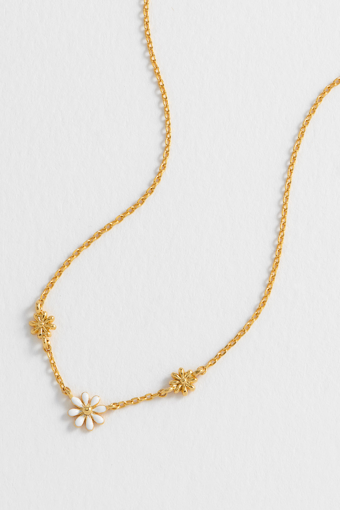 Elegant Triple Flower White Enamel Pendant Necklace for Women - Perfect for Weddings, Parties & Everyday Wear