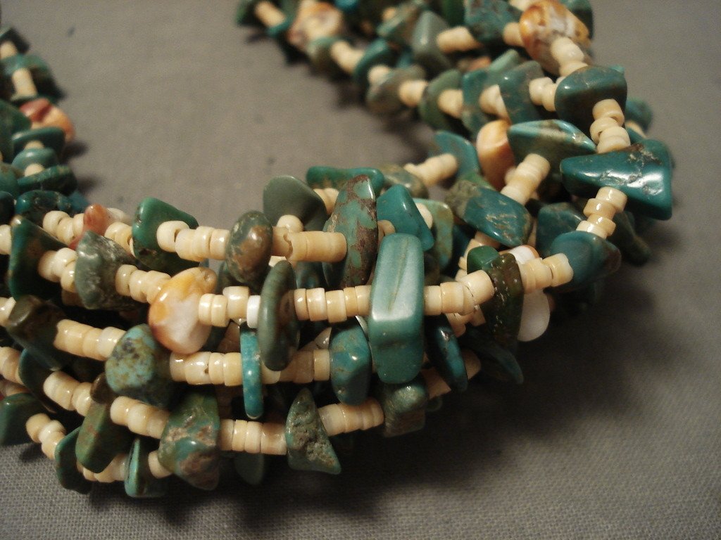 178 Gram Natural Green Turquoise Heishi Beaded Necklace - Authentic Navajo Native American Jewelry for Women, Handmade Tribal Accessory for Boho Fashion, Spiritual Healing & Gift Giving
