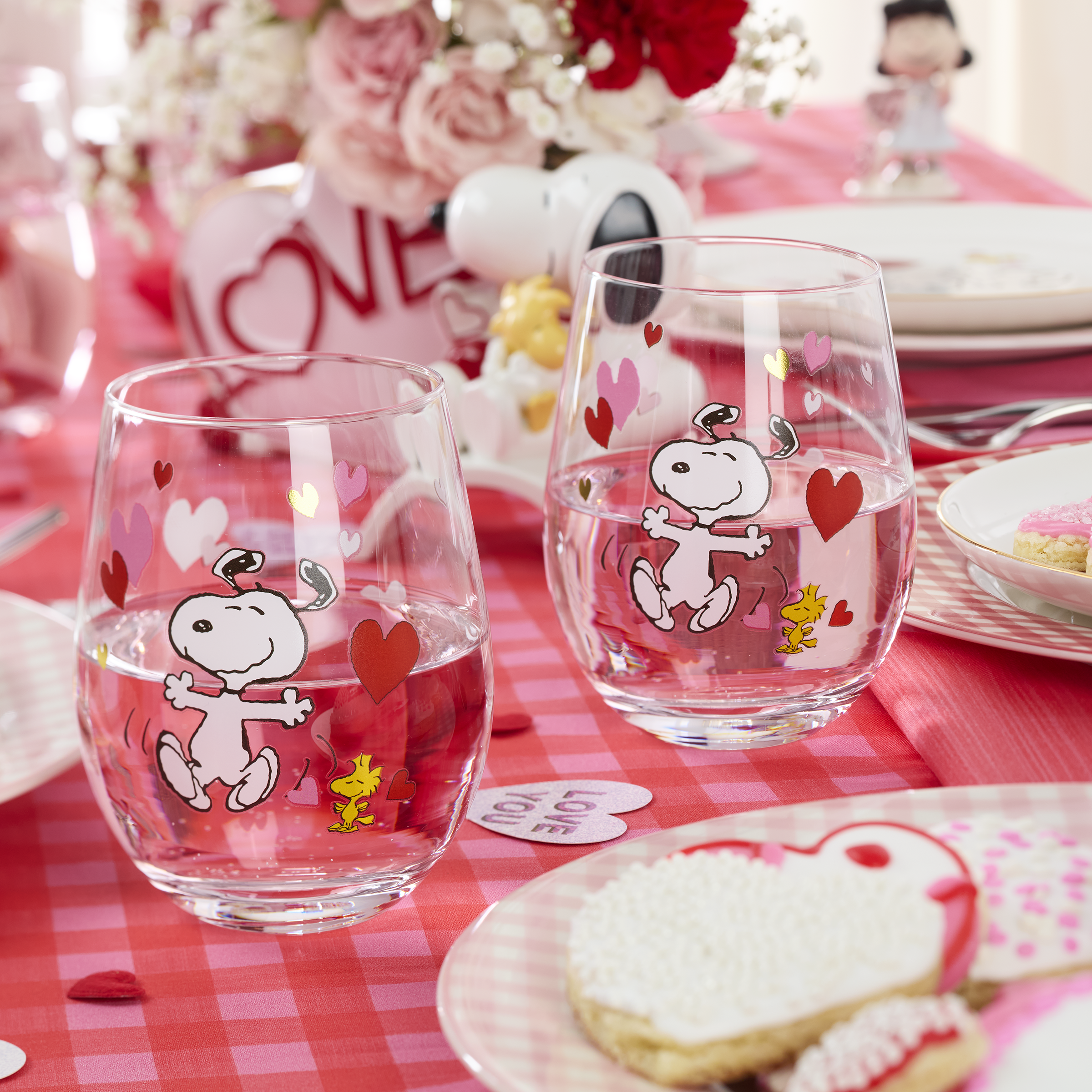 Valentine's Day Snoopy Tumblers Set of 4 - Insulated Stainless Steel Cups for Hot & Cold Drinks - Perfect for Couples Gifts, Coffee Lovers & Office Use