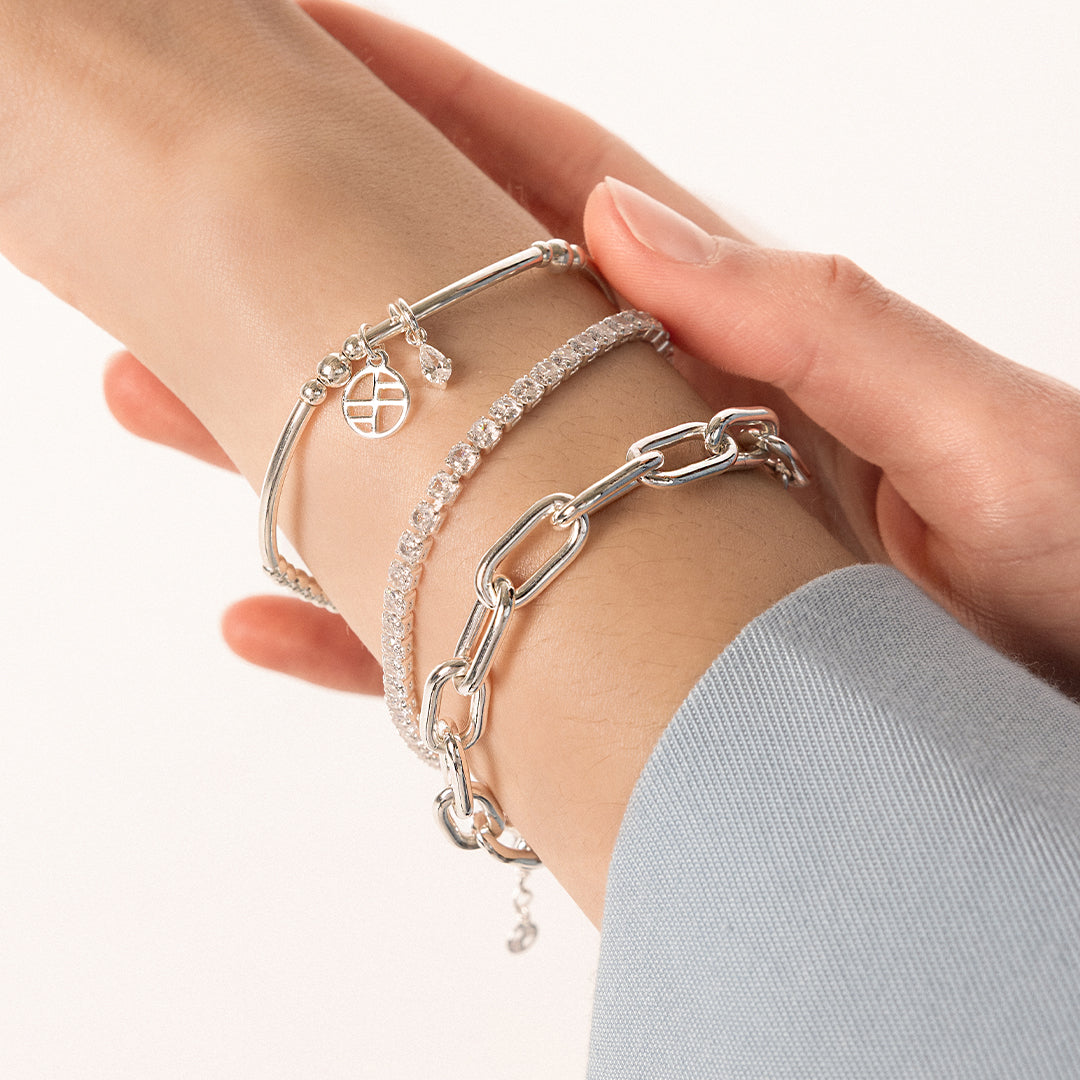 Farrah Bracelet for Women - Elegant Adjustable Beaded Bracelet for Everyday Wear | Perfect for Gifts, Parties, and Casual Outfits