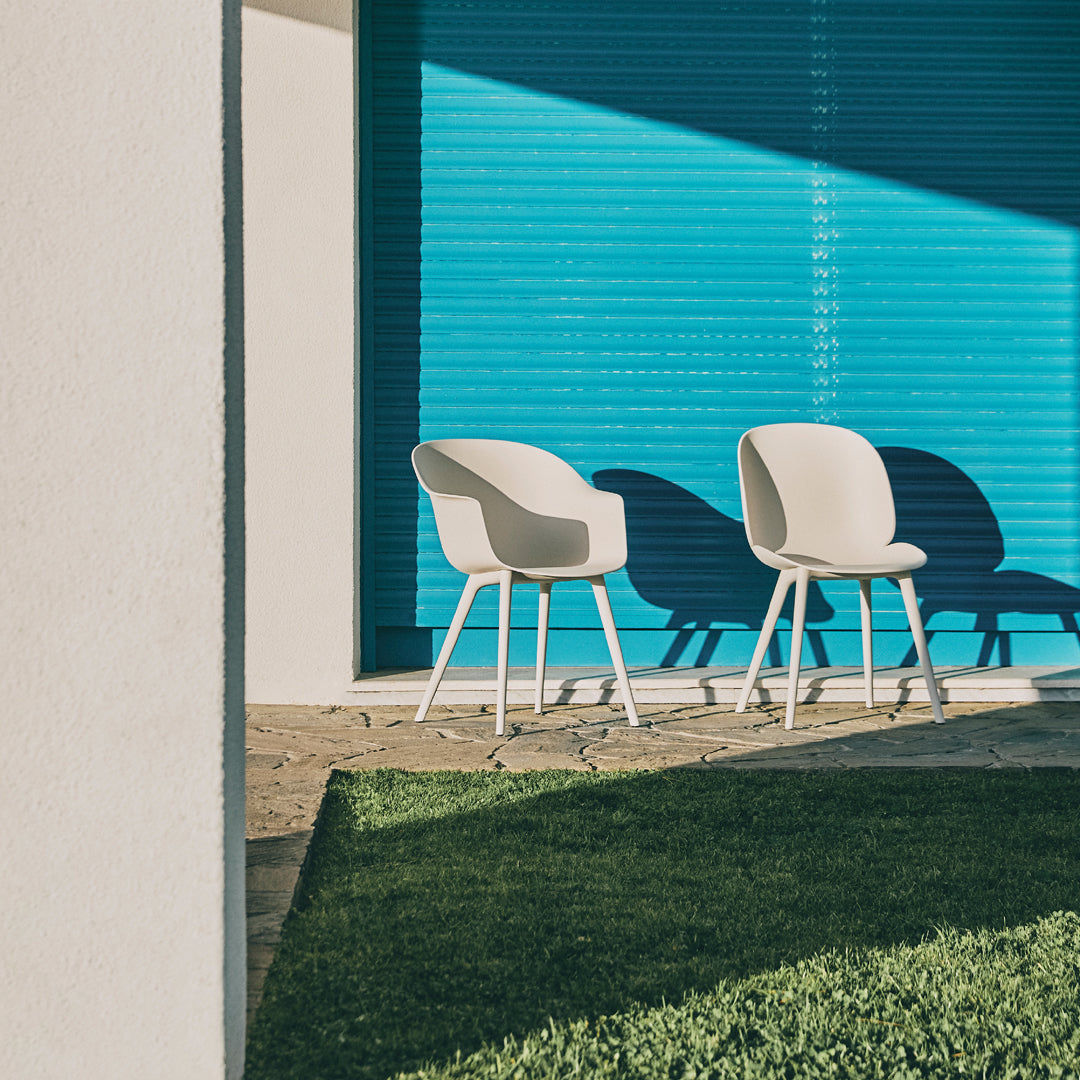 Bat Dining Chair with Plastic Base - Durable Outdoor Patio Furniture for Garden, Poolside, and Backyard Dining