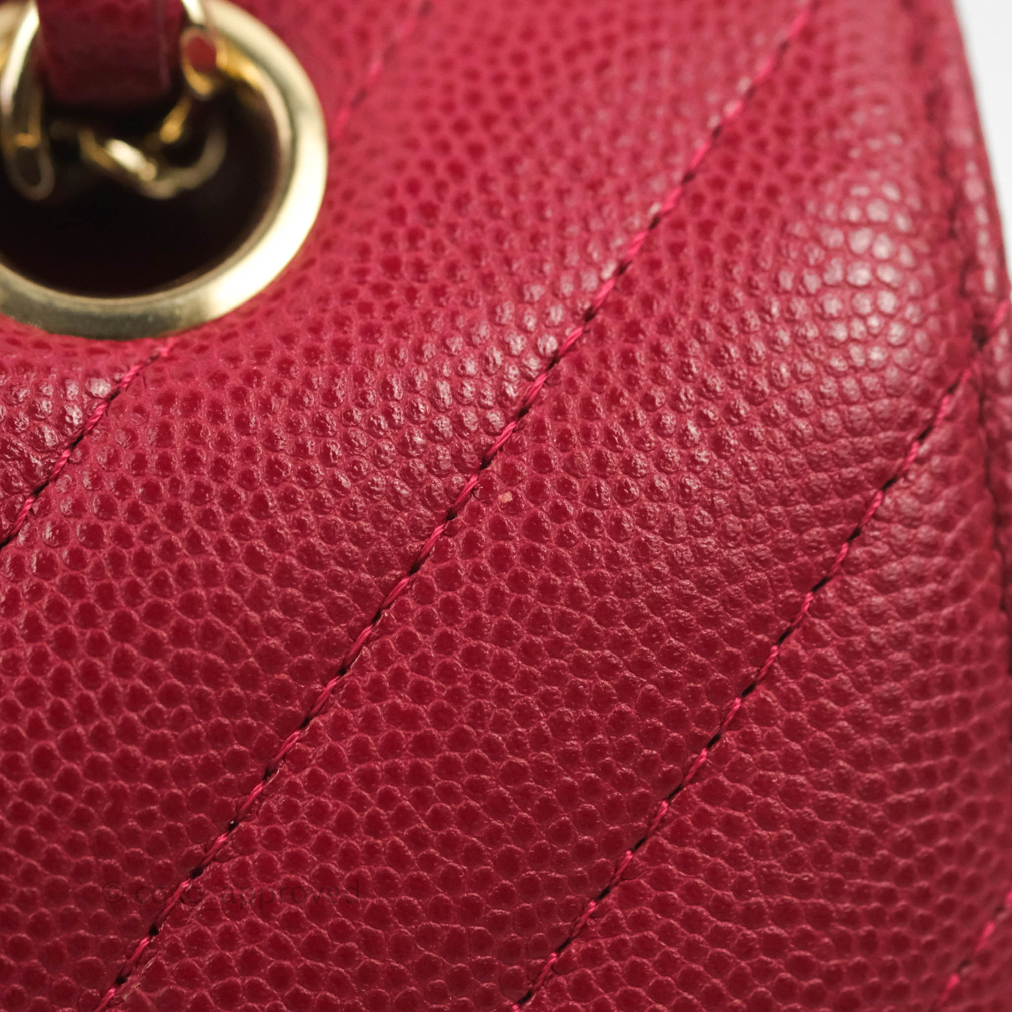 Chanel Classic M/L Medium Chevron Double Flap Bag in Cherry Red Caviar Leather with Gold Hardware - Perfect for Evening Events, Luxury Gifts & Fashionable Outfits