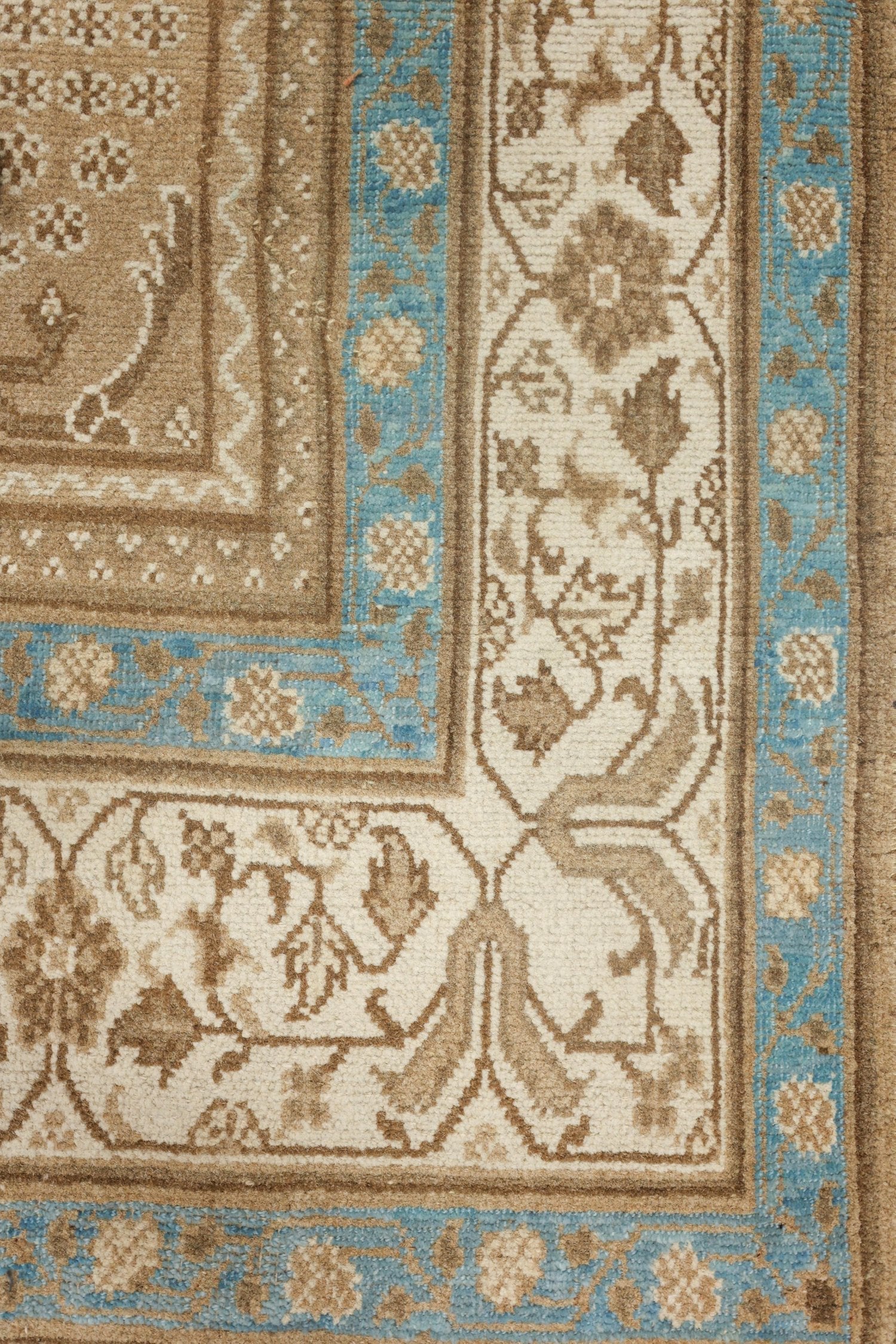 Antique Agra Handwoven Traditional Rug - Premium Handmade Indian Carpet for Living Room, Bedroom & Home Decor - J72377