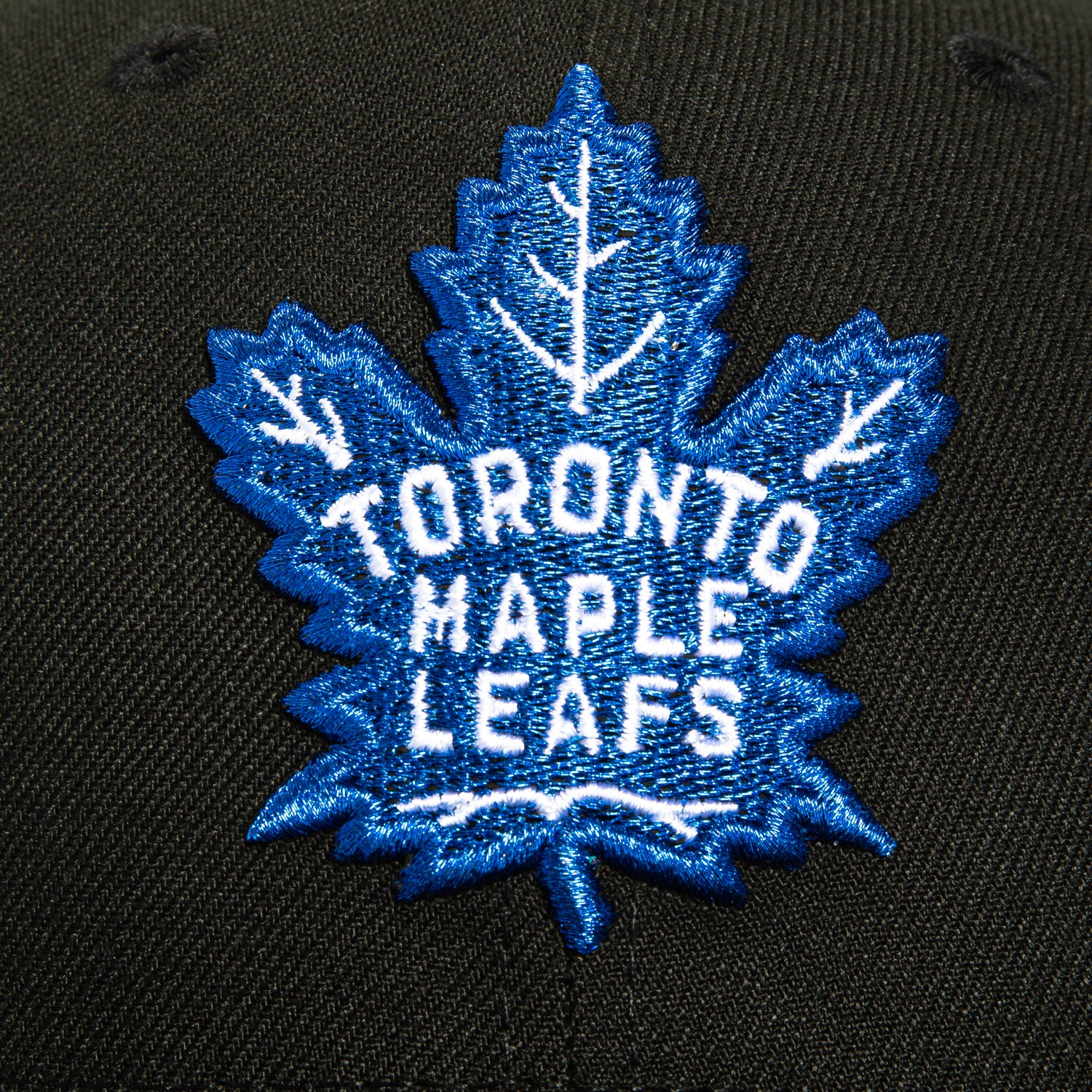 New Era 59Fifty Toronto Maple Leafs Snapback Hat - Official NHL Licensed Adjustable Baseball Cap for Men & Women - Perfect for Sports Fans, Game Day & Streetwear Fashion
