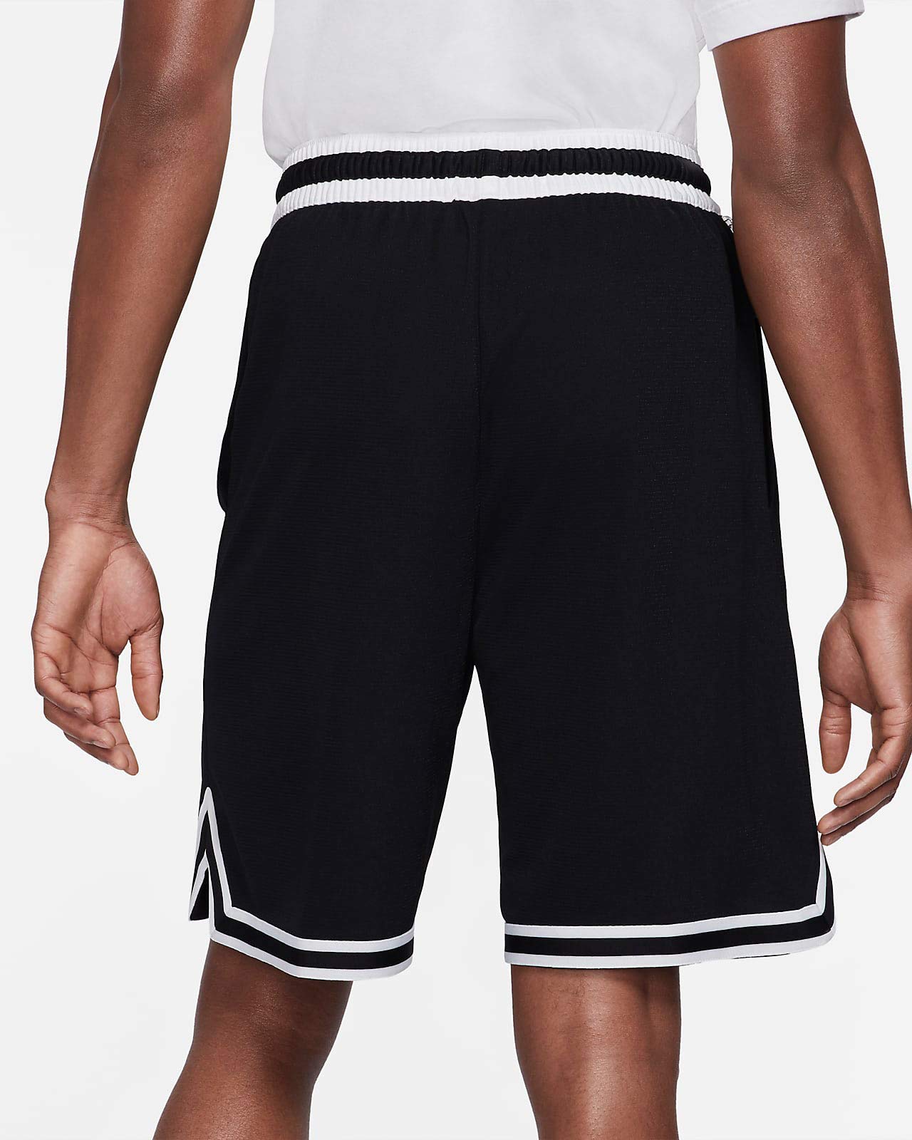 Nike Dri-FIT DNA Men's Basketball Shorts - Breathable Quick-Dry Athletic Shorts for Training & Games (CV1921-011) - Perfect for Gym, Running, and Casual Wear