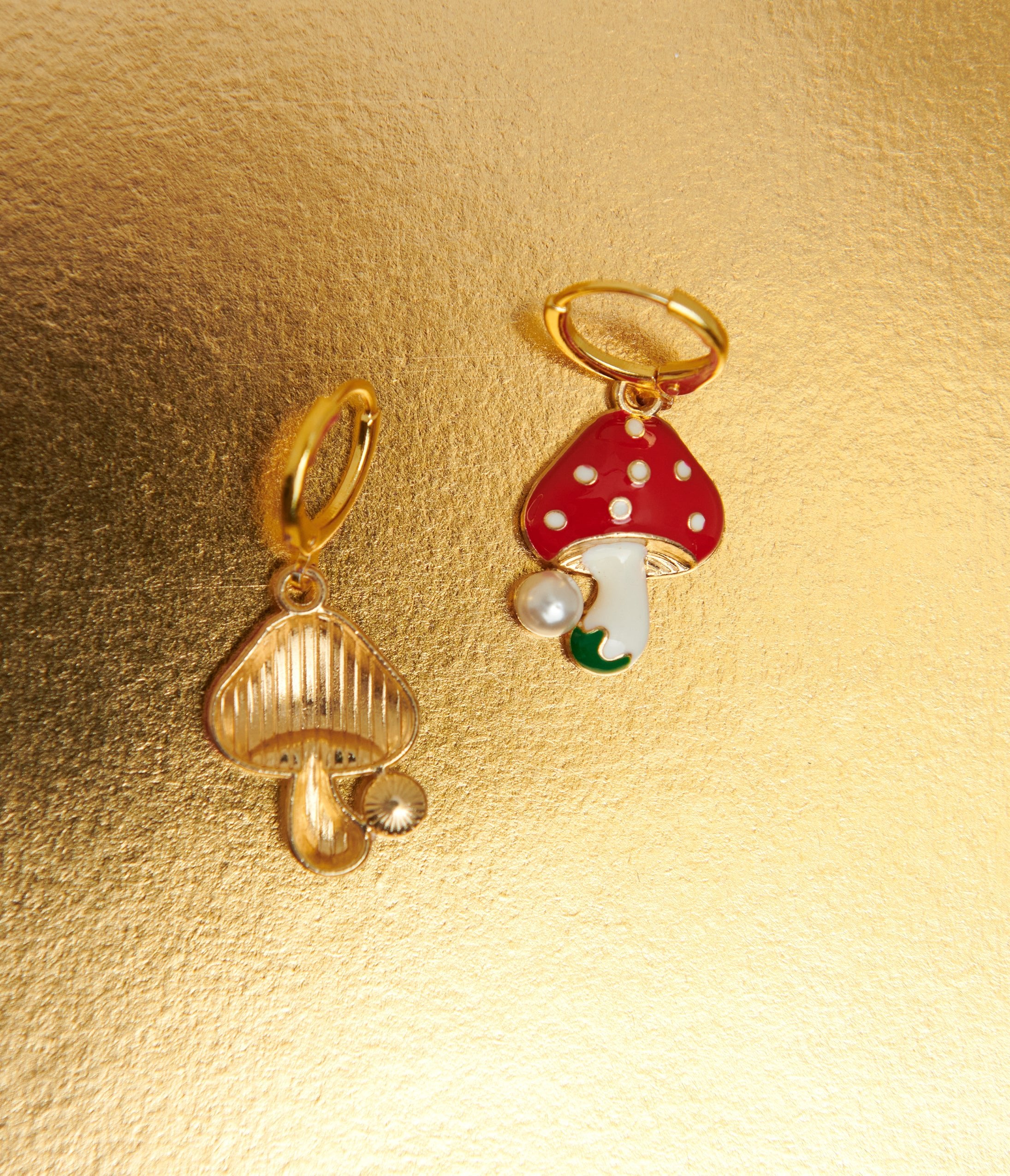 Vintage 1960s Mini Mushroom Gold Hoop Earrings - Retro Style Dainty Jewelry for Women | Perfect for Boho, Hippie & Festival Fashion Outfits