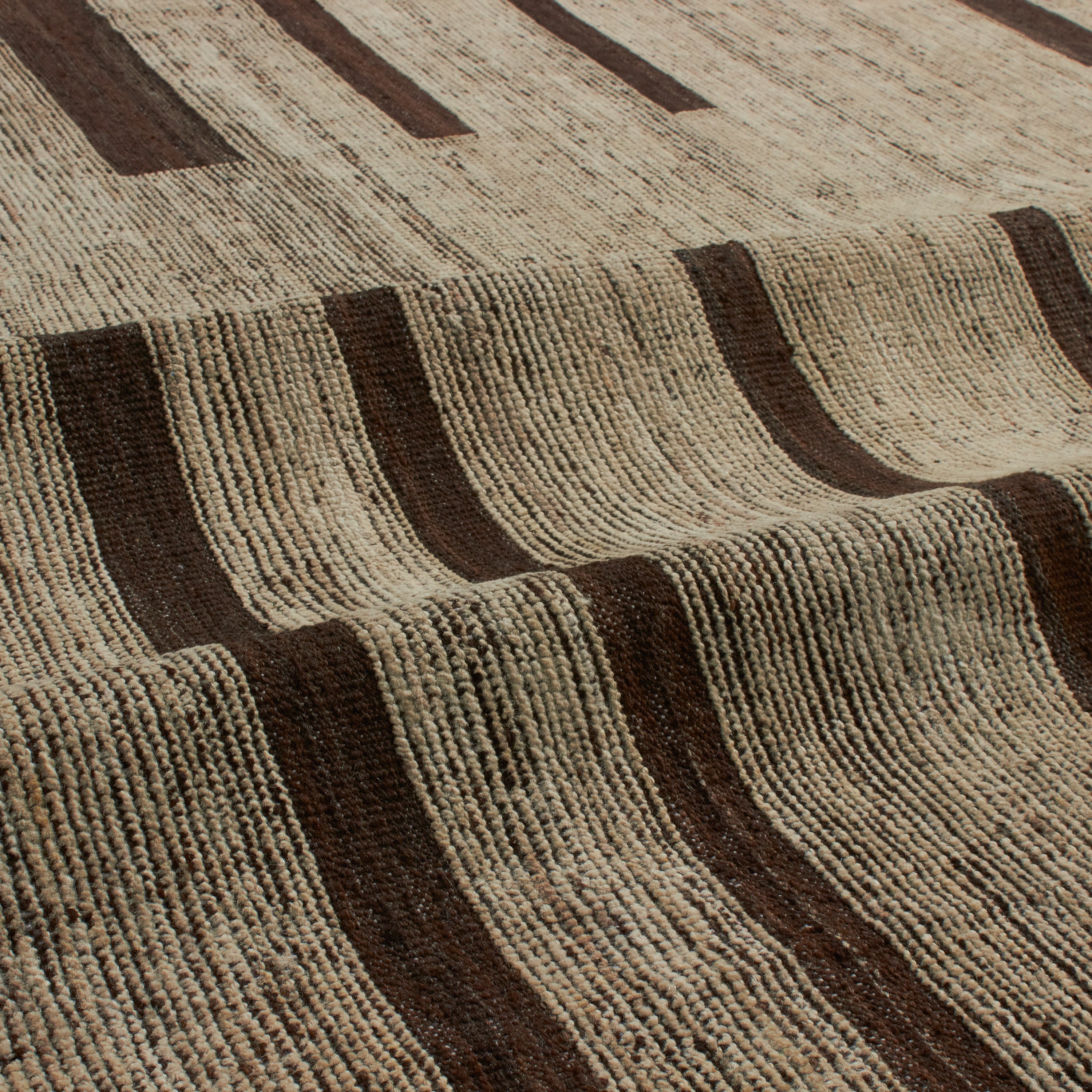 Karakul 12956 124074173000 - Premium Quality for Home Decor & Gifting | Perfect for Living Room, Bedroom, or Office
