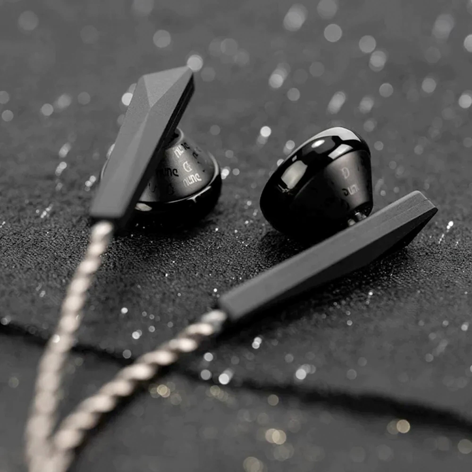 DUNU Alpha 3 High Resolution In-Ear Earphones with Dynamic Driver - Perfect for Audiophiles, Music Lovers & Gaming Enthusiasts