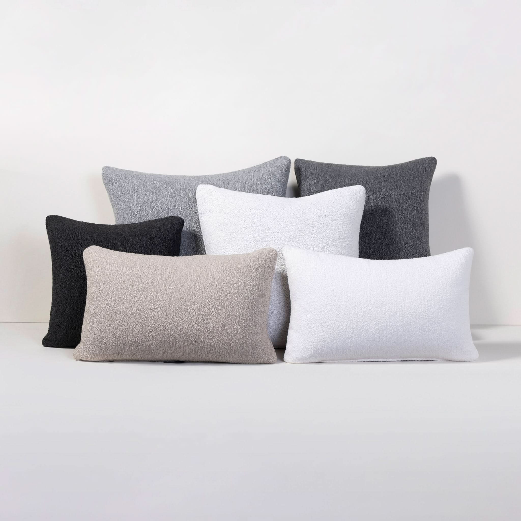 Pebble White Throw Pillow - Soft Decorative Cushion for Sofa, Bed & Home Decor - Perfect for Living Room, Bedroom & Cozy Spaces