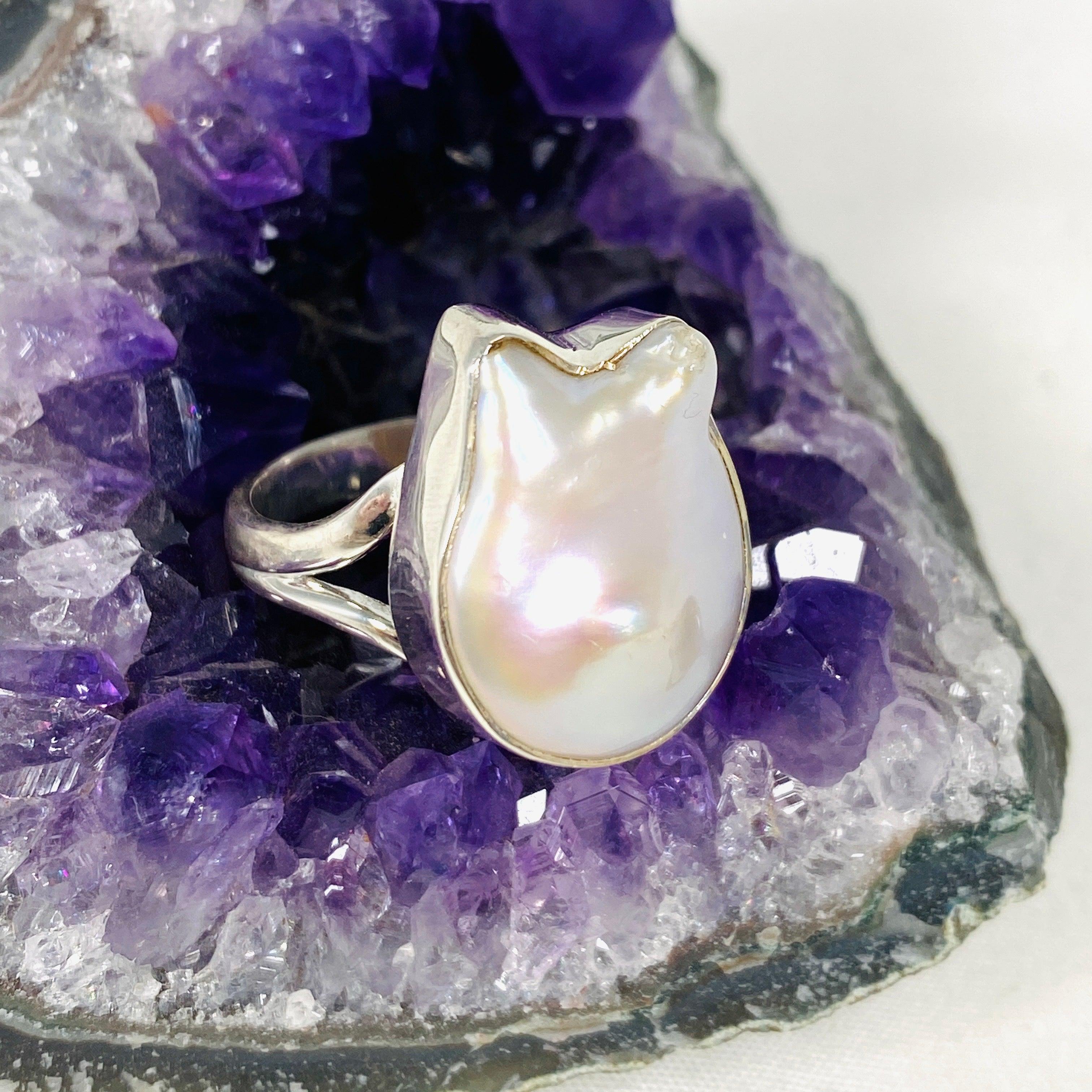 Elegant 9K Gold Pearl Ring KRGJ2932 - Perfect for Weddings, Anniversaries & Special Occasions