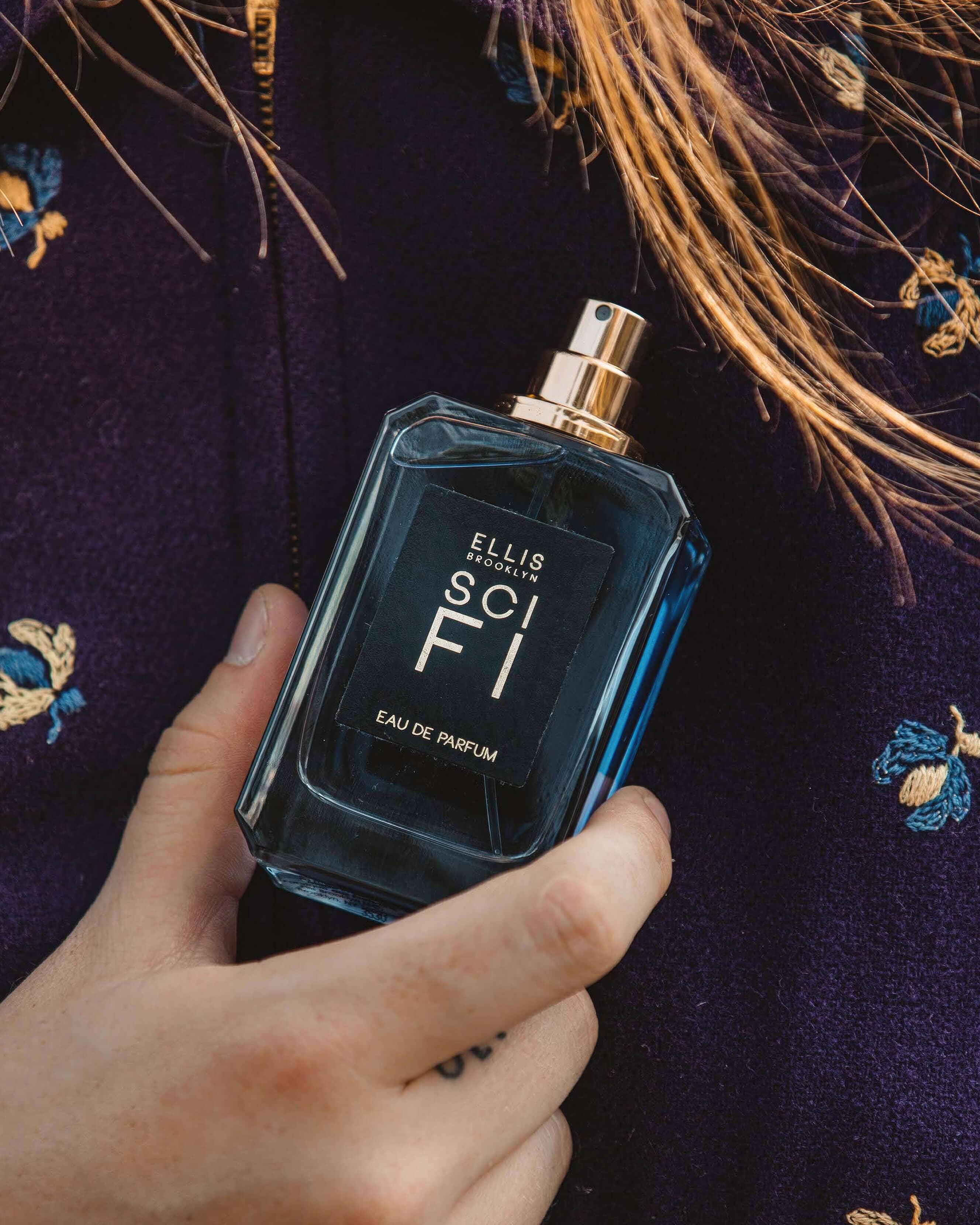 SCI FI Eau de Parfum - Futuristic Unisex Fragrance for Men & Women | Long-Lasting Luxury Perfume for Date Night, Special Occasions & Everyday Wear