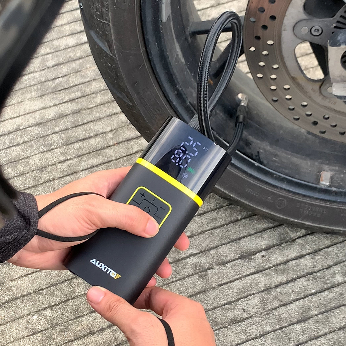 AUXITO A301 Portable Tire Inflator - 25 Second Fast Inflation, 150PSI High Pressure Air Compressor for Car Tires, Bicycle, Motorcycle, SUV & Sports Balls | Emergency Roadside Assistance & Home Garage Use