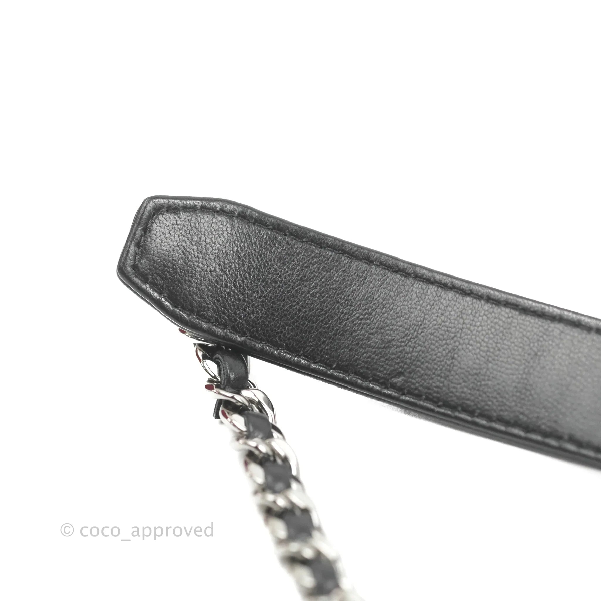 Chanel 19 Card Holder With Chain Black Mixed Hardware - Luxury Wallet for Women - Perfect for Everyday Use, Travel & Special Occasions
