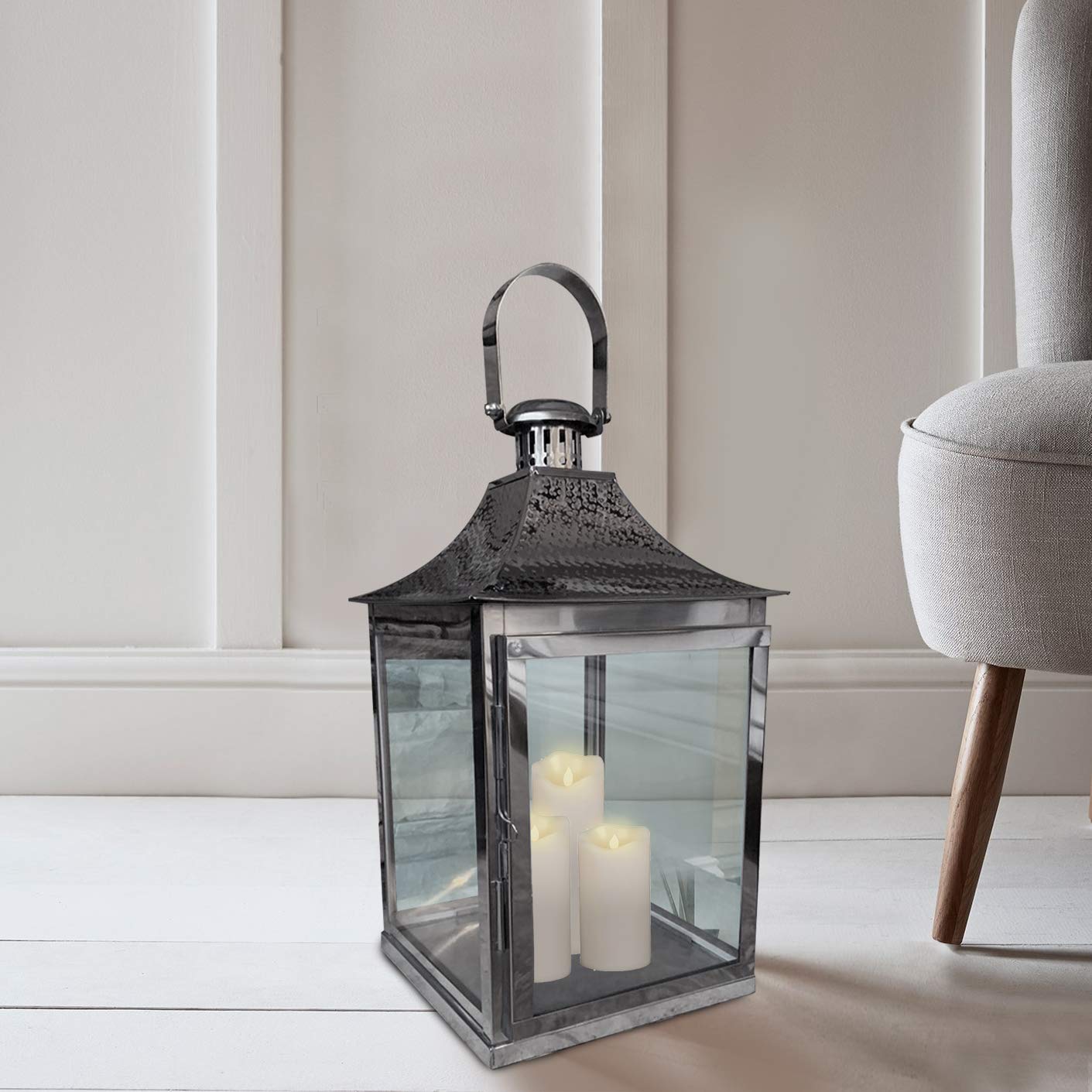Decozen Large Glass Candle Lantern Stand in Antique Brass Finish - Rustic Farmhouse Decor for Home, Patio, Dining, Living Room, Bedroom & Office | Perfect for Wedding Centerpieces, Console Table Decor and Cozy Ambiance
