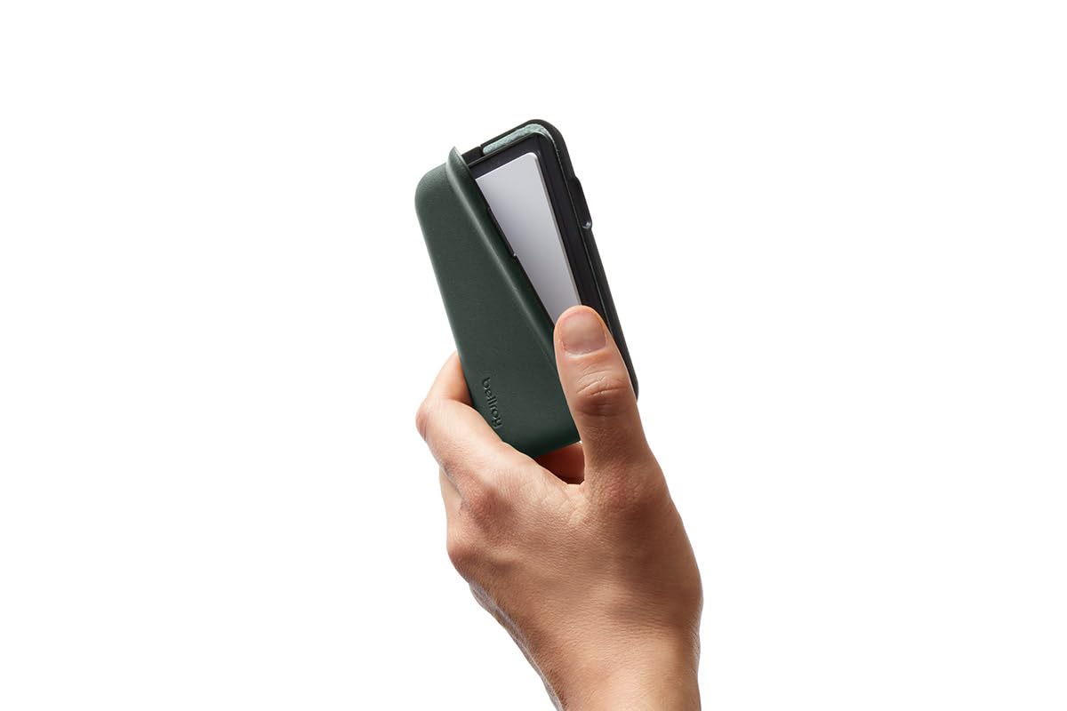 Bellroy Flip Case Second Edition - Slim RFID Blocking Card Holder & Hardshell Wallet (Everglade Green) - Perfect for Travel, Everyday Carry & Minimalist Lifestyle