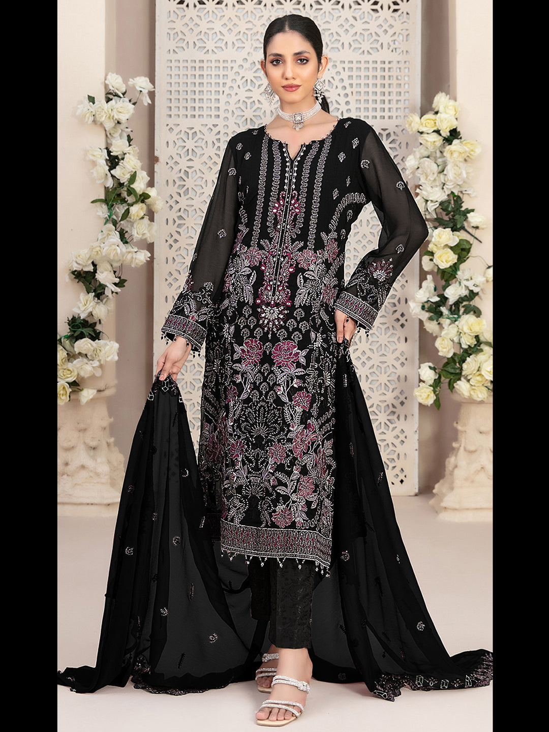 Elegant Black Designer Pant Suit with Exquisite Embroidery - Formal Office Wear & Evening Party Outfit for Women