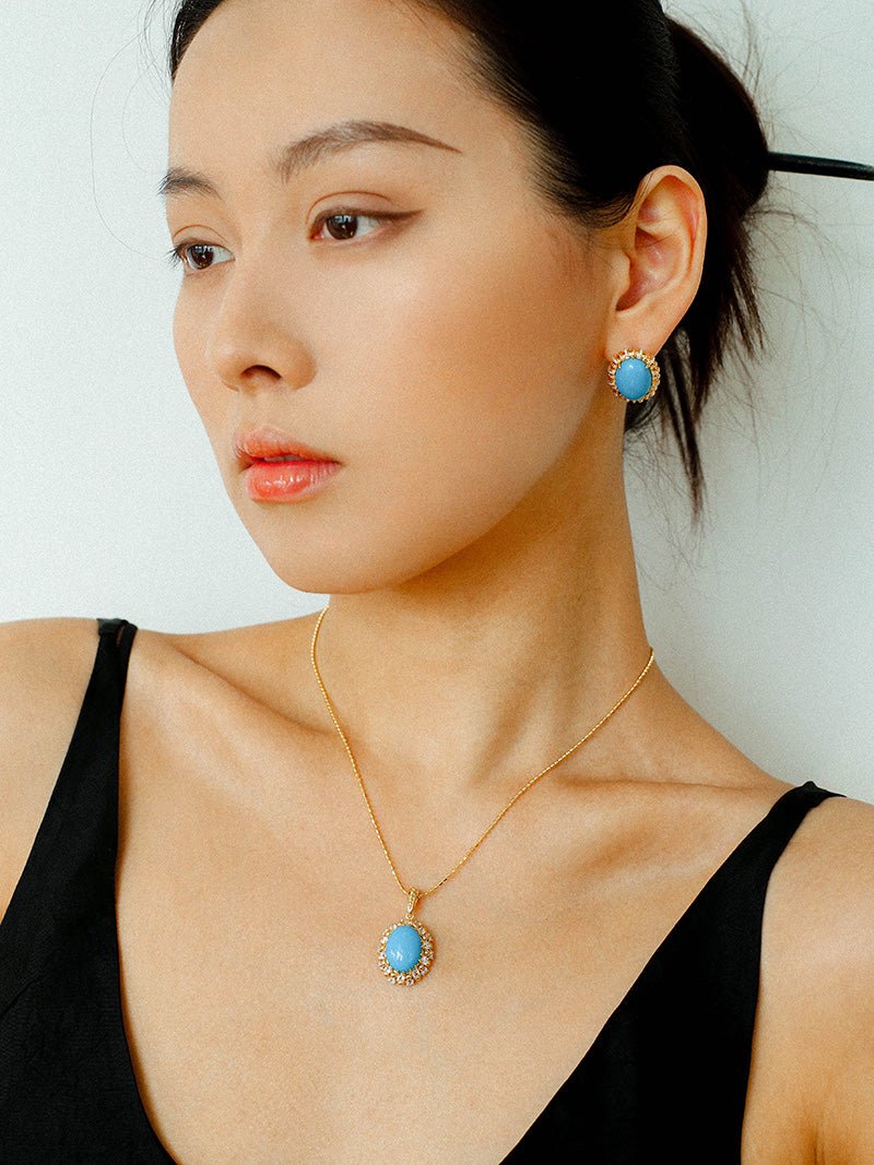 Elegant Vintage Blue Turquoise Pendant Necklace with Diamond Accents - Perfect for Weddings, Parties & Special Occasions