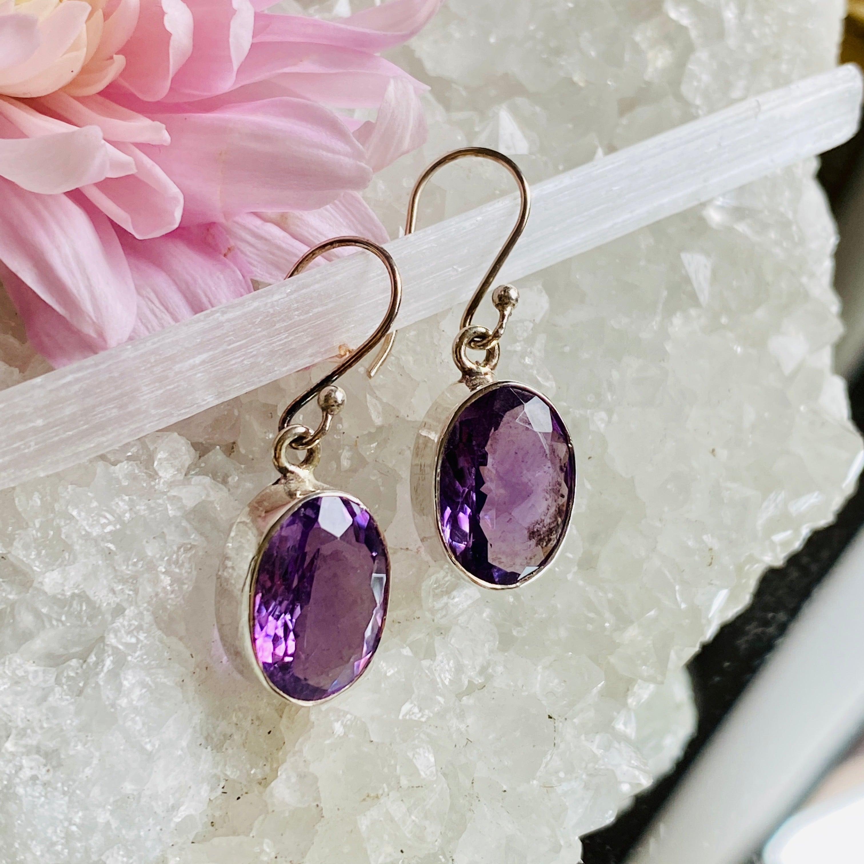Natural Amethyst Faceted Oval Earrings for Women - Elegant Purple Gemstone Jewelry Gift for Birthday, Anniversary & Special Occasions