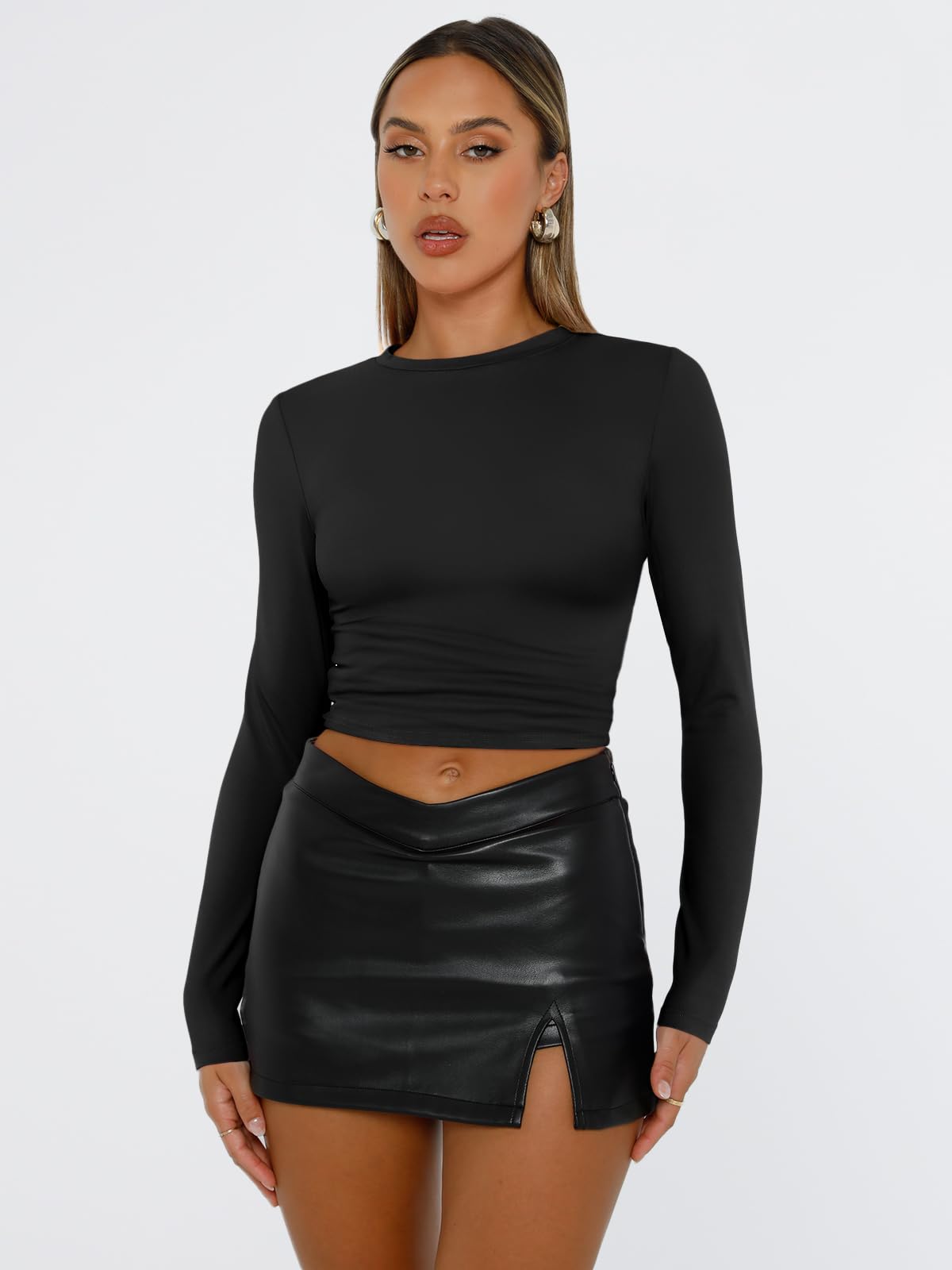 Trendy Queen Women's Long Sleeve Crop Top - Y2K Basic Tee for Workout, Casual Wear & Spring 2025 Fashion | Perfect for Gym, Street Style & Night Out