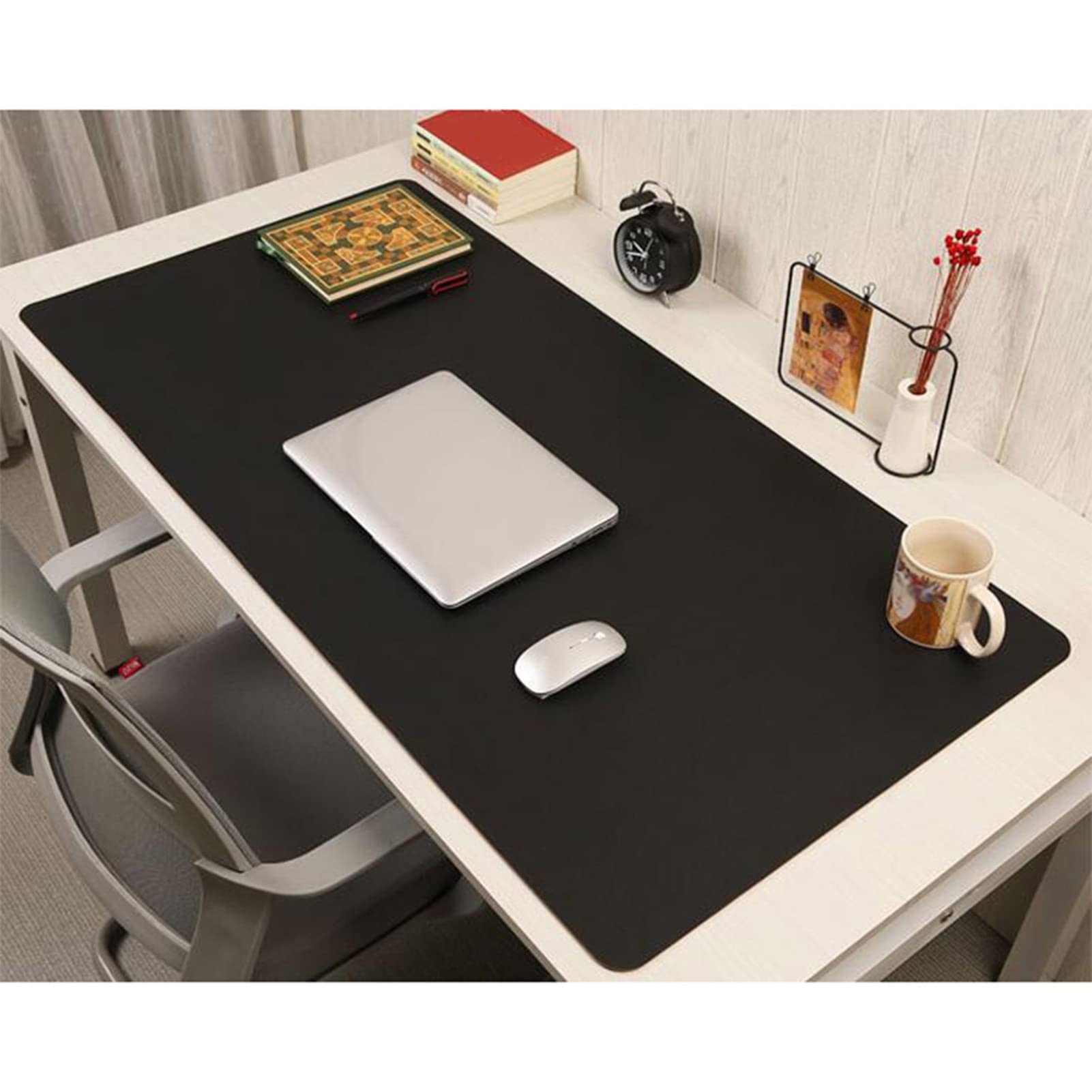 Non-Slip Large Gaming Mouse Pad - PU Leather Waterproof Desk Mat for PC, Laptop & Keyboard - Reversible Black Two-Tone Design 60x30cm - Perfect for Esports, Office Work & Home Gaming Setup