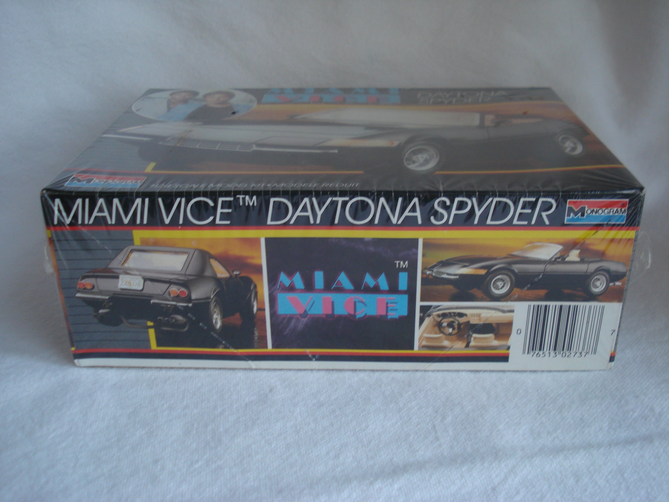 Monogram Miami Vice Daytona Spyder 1/24 Scale Model Kit - Don Johnson Collectible Car Model | Perfect for TV Show Fans & Diecast Collectors | Great Gift for Car Enthusiasts & Display Piece