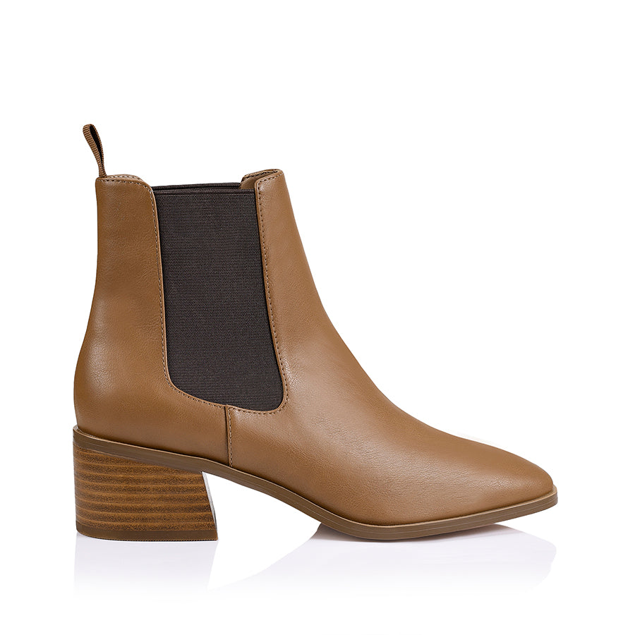 Chelsea Ankle Boots for Women - Soft Tan Leather Nas Comfortable Slip-On Booties for Casual Wear & Everyday Outfits