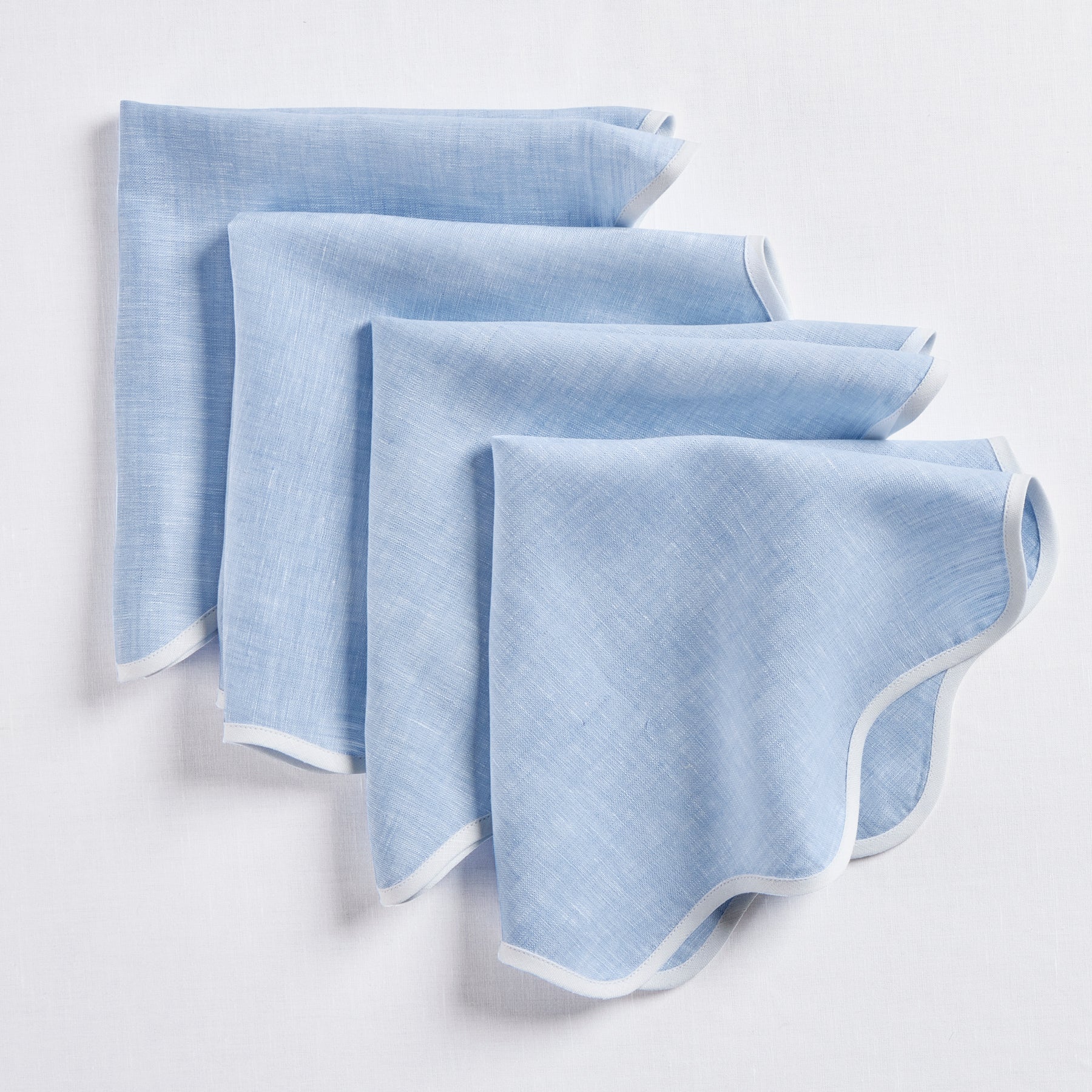 Giselle Scallop Edge Napkins - Set of 4 Premium Linen Dinner Napkins for Wedding, Party & Holiday Table Decor