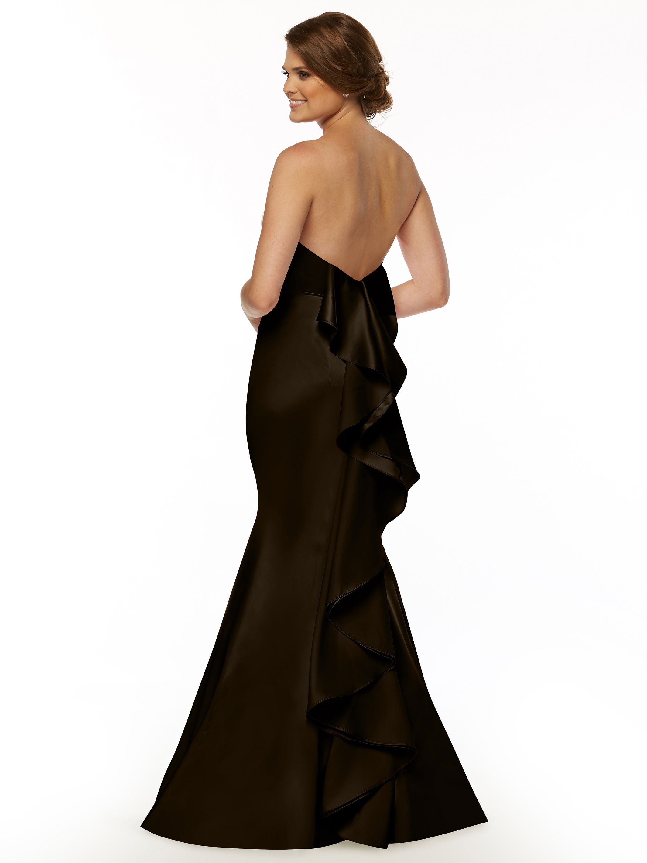 Elegant Strapless Satin Fit & Flare Bridesmaid Dress with Sweetheart Neckline - Perfect for Weddings, Formal Events & Special Occasions