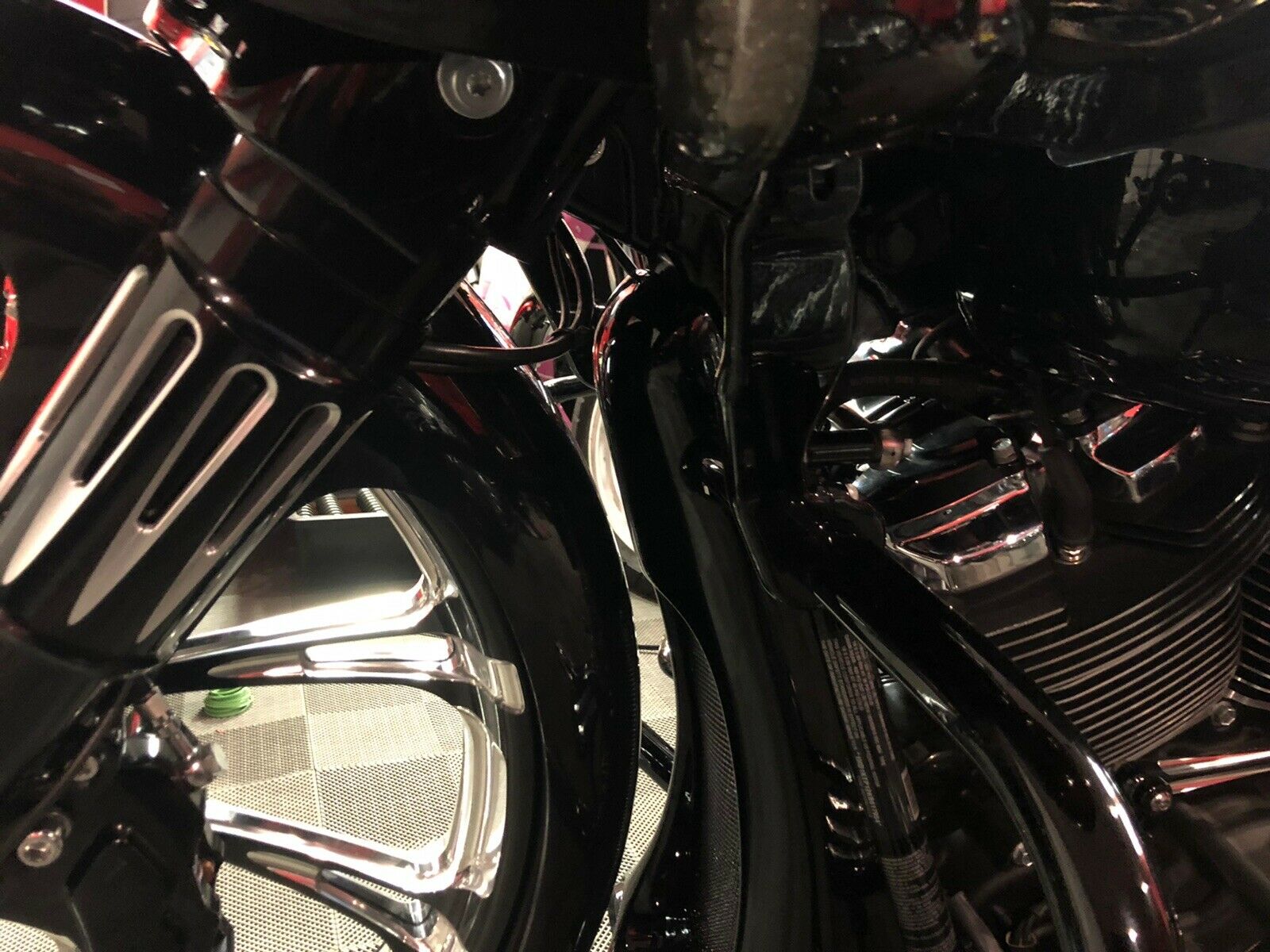 2015-2021 Harley Road Glide 26