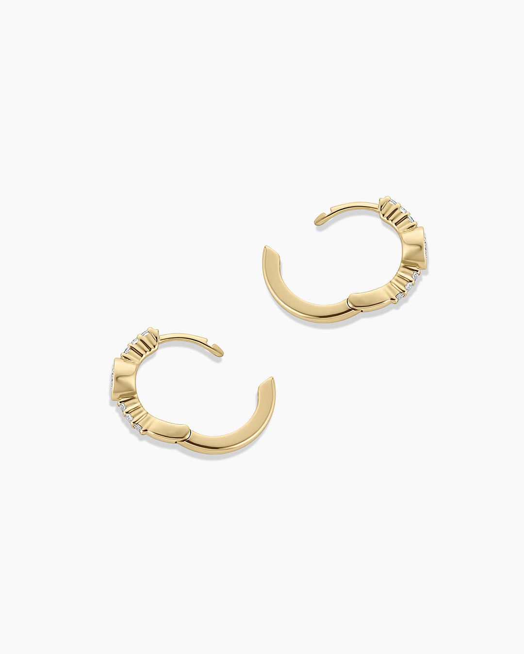 Lab Grown Diamond Circle Huggie Earrings for Women - Elegant & Hypoallergenic Hoop Earrings for Everyday Wear, Parties & Special Occasions