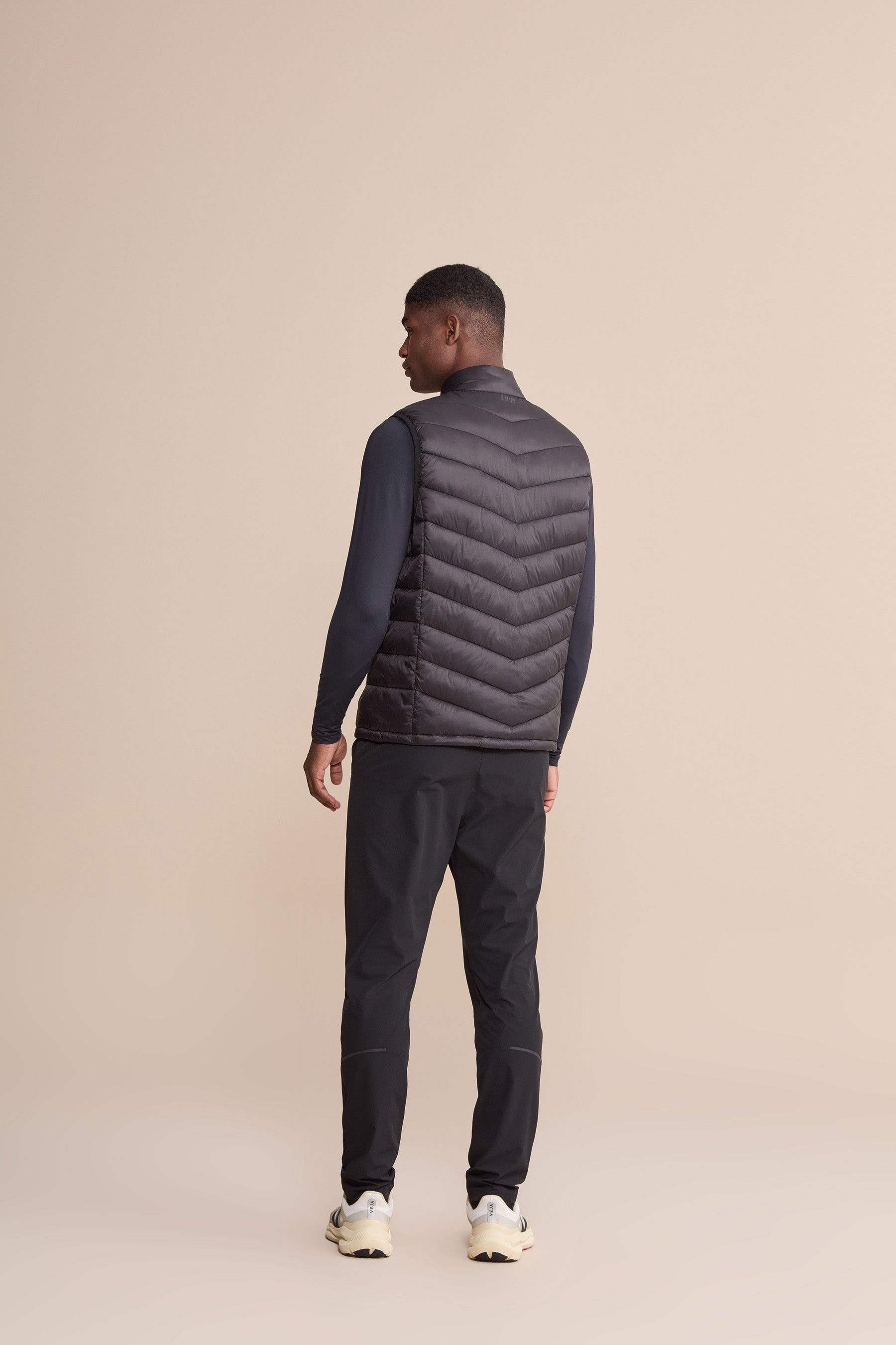 Men's Lightweight Nylon Puffer Vest - Warm Winter Jacket for Outdoor Activities, Hiking & Casual Wear