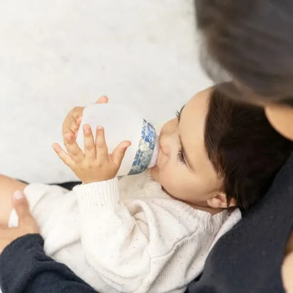 Elhee Liberty Collection Baby Bottles 240ml (8oz) - BPA-Free, Anti-Colic, Easy Grip - Perfect for Newborns, Infants & Toddlers - Ideal for Feeding, Travel & Daycare Use