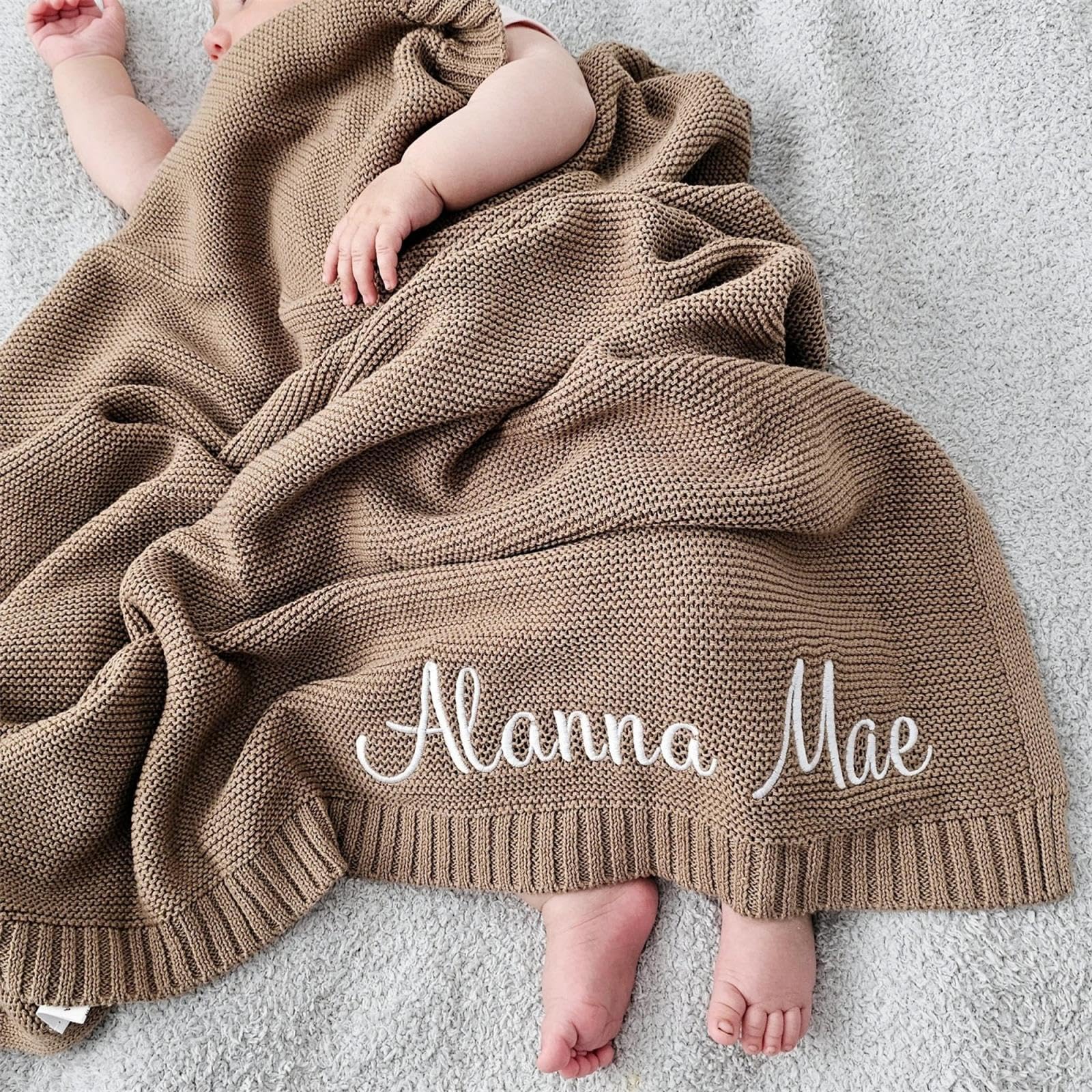 Personalized Baby Blanket with Custom Embroidered Name - Soft Knit Nursery Blanket for Newborns - Perfect Baby Shower Gift for Boys & Girls - Ideal for Birthdays, Christmas & Special Occasions - Cozy & Safe for Cribs, Strollers & Snuggling