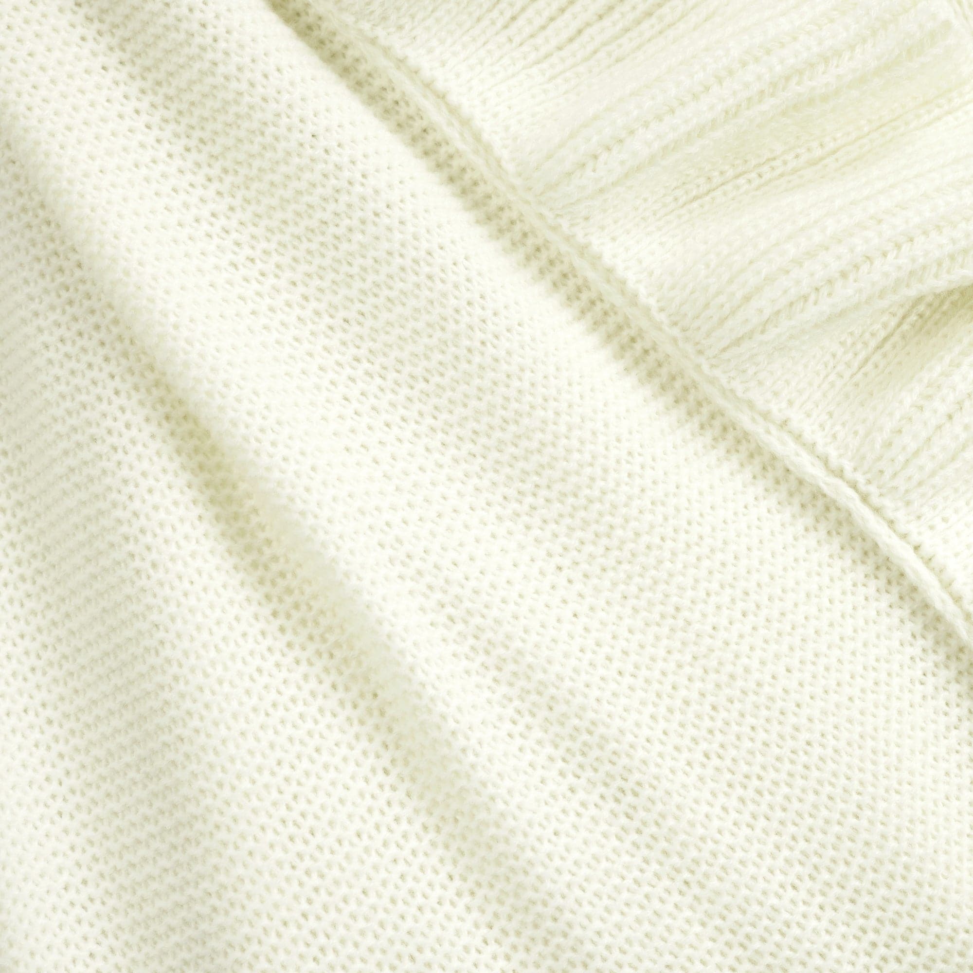 Reyna Soft Knitted Ruffle Throw Blanket - Cozy & Lightweight Knit Bedspread for Couch, Sofa, Bed - Perfect for Living Room, Bedroom & Home Decor
